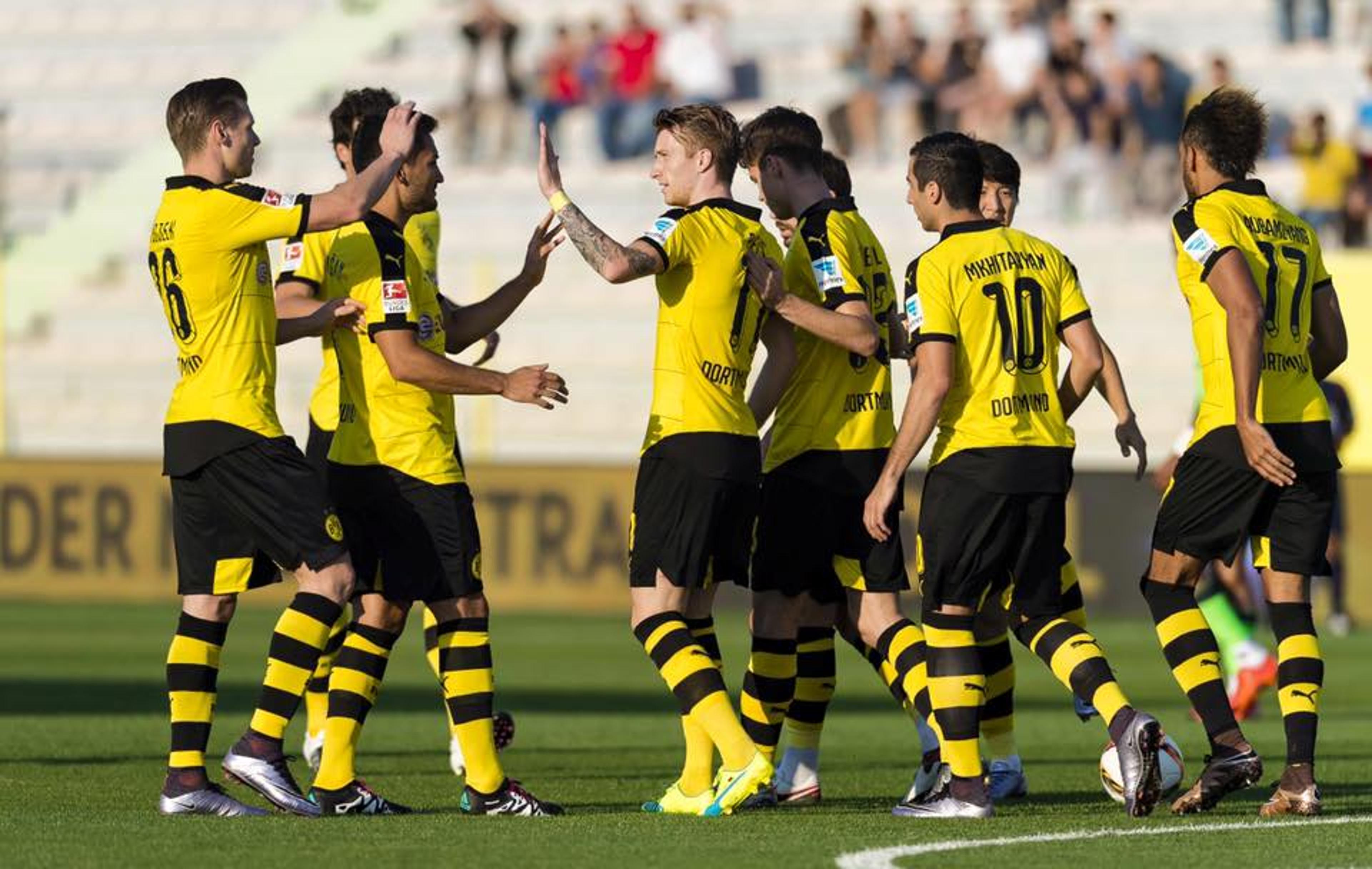 Dortmund goleia sul-coreanos em amistoso realizado em Dubai