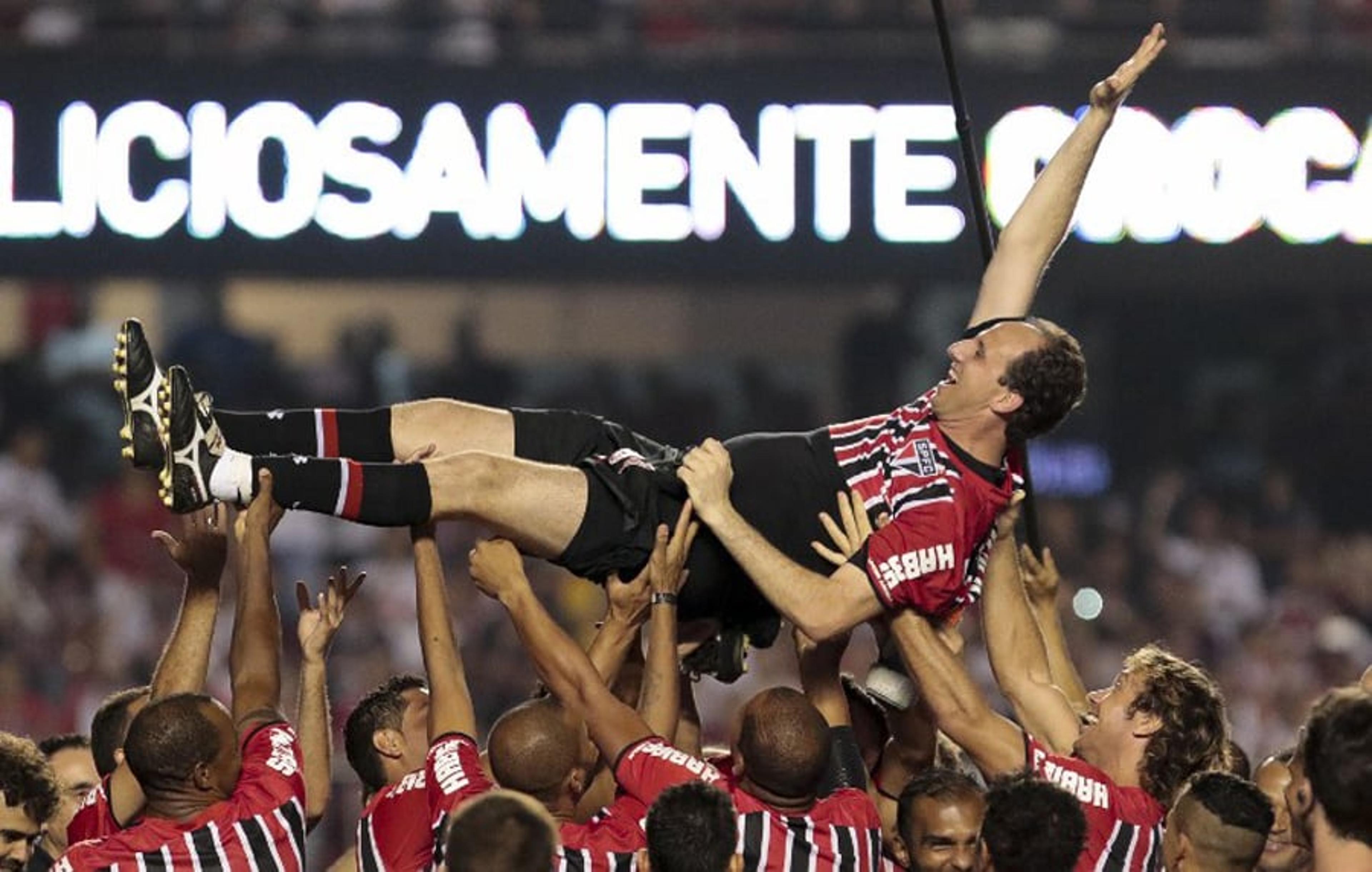 Ceni volta ao Morumbi e L! relembra os últimos atos do Mito no estádio