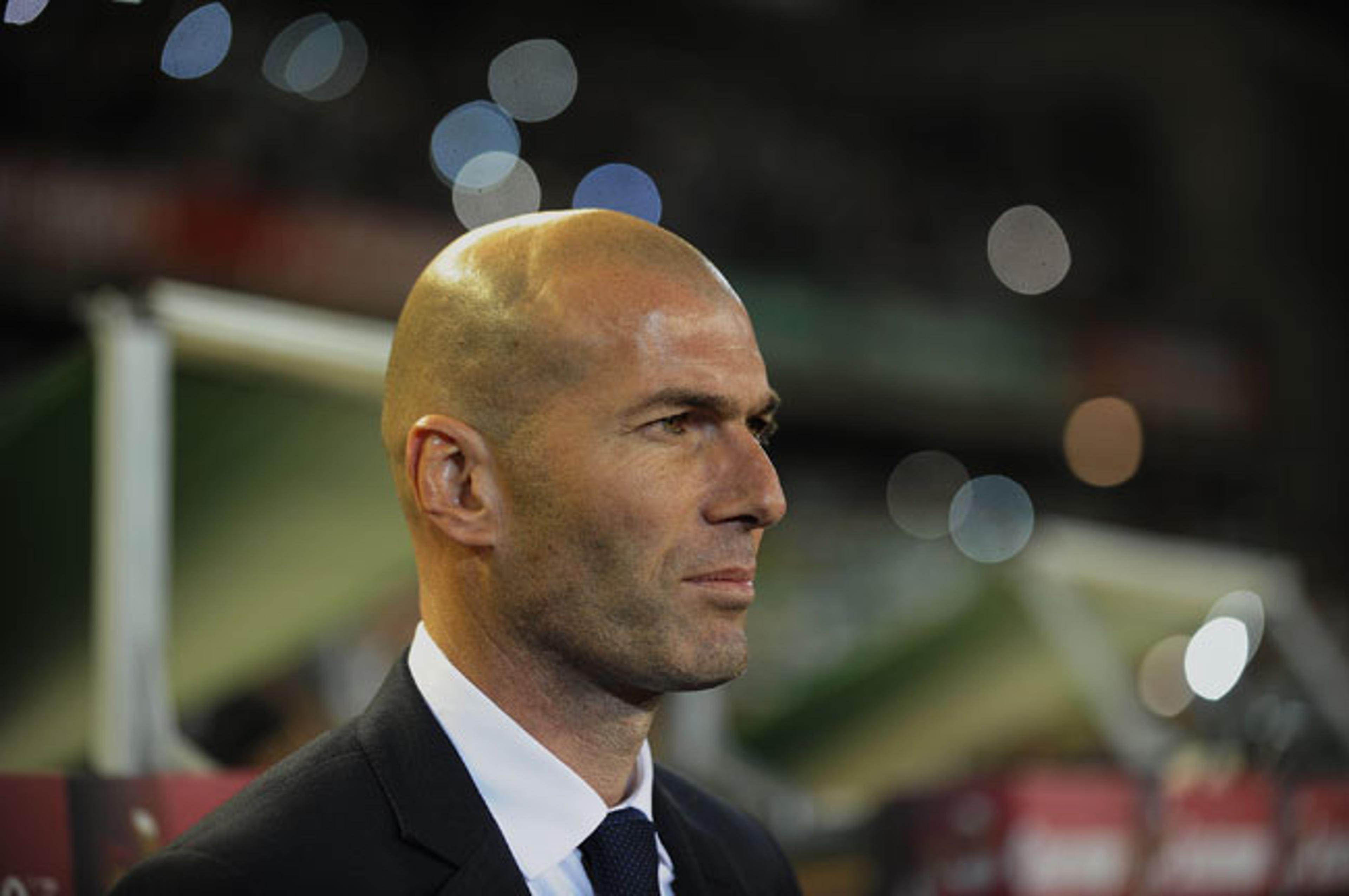 Após primeiro tropeço, Zidane elogia jogadores do Real Madrid