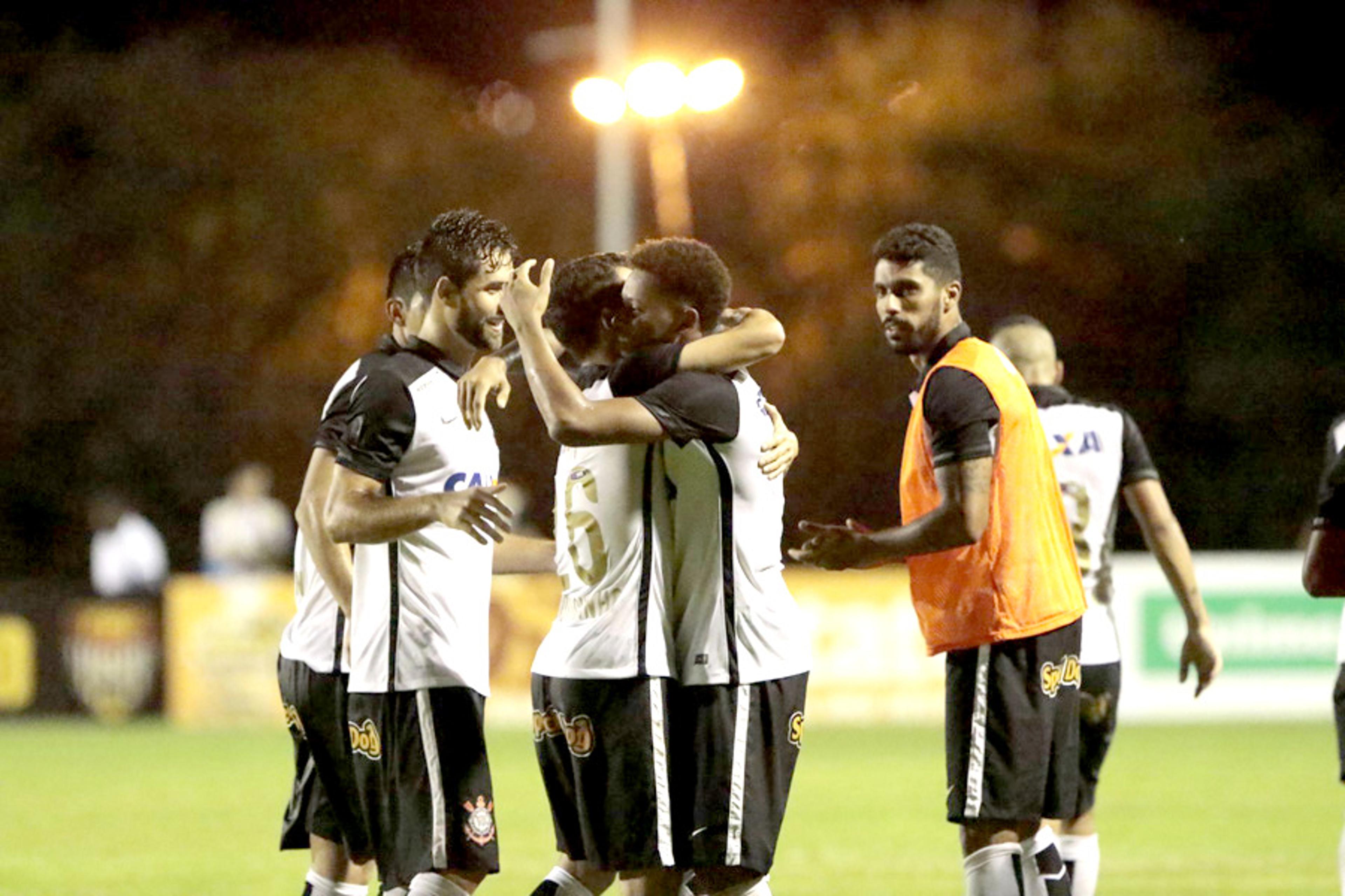 Tite vê Rodriguinho como diferencial e atribui empate à calma do Timão