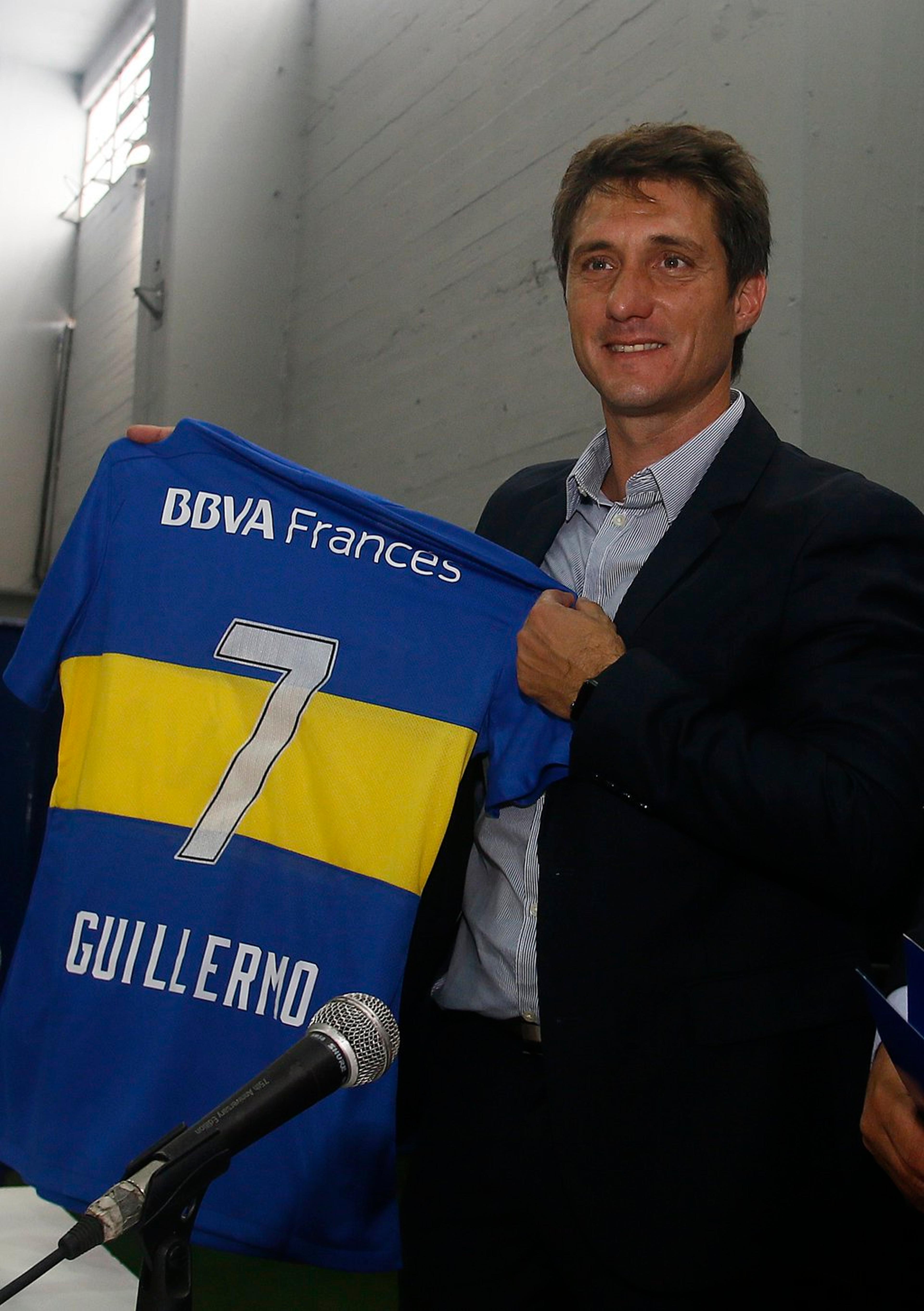 Boca Juniors anuncia a chegada do técnico Guilhermo Barros Schelotto