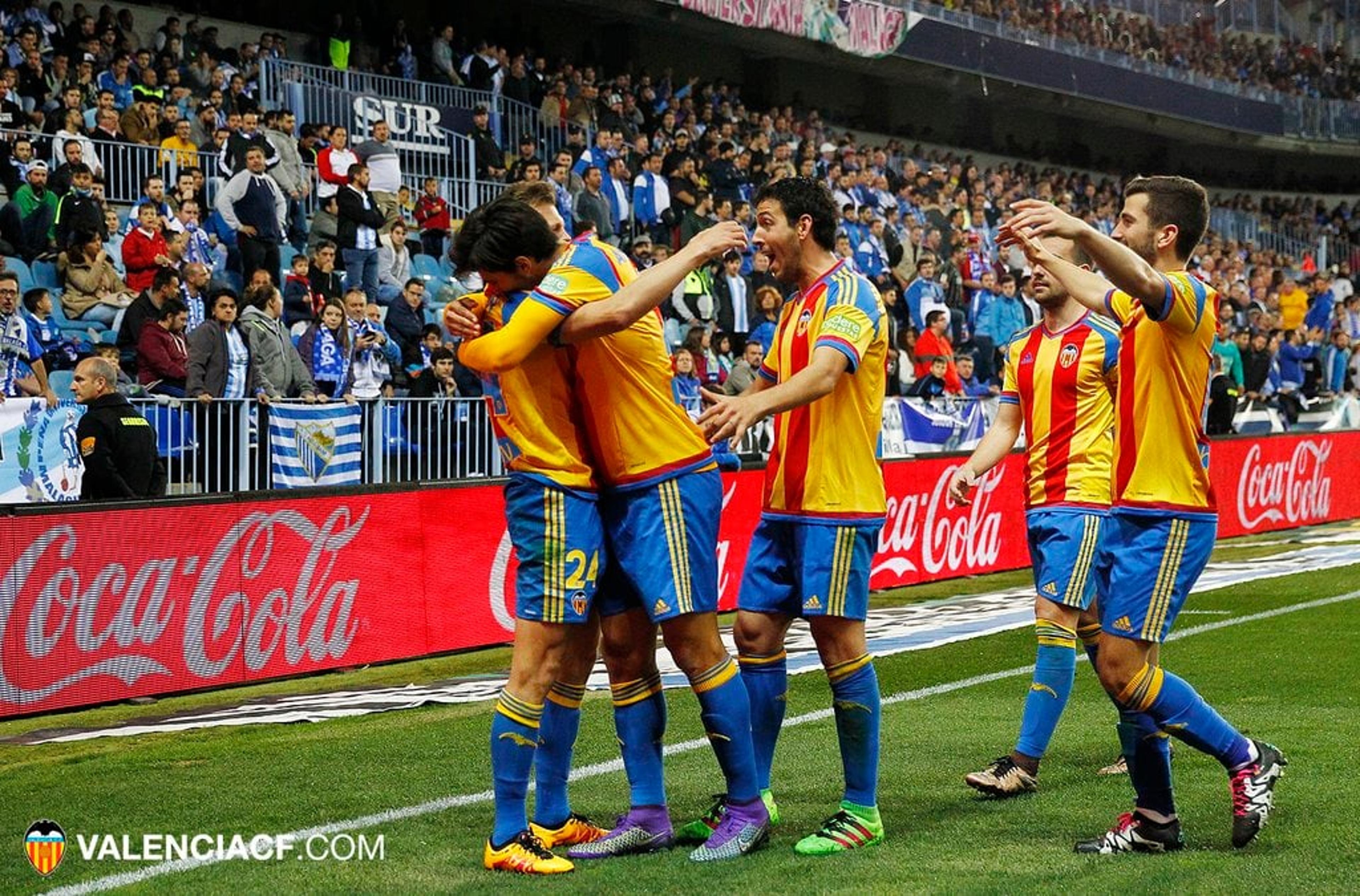 Goleiro faz contra, e Valencia vence o Málaga; Sevilla e Bilbao triunfam