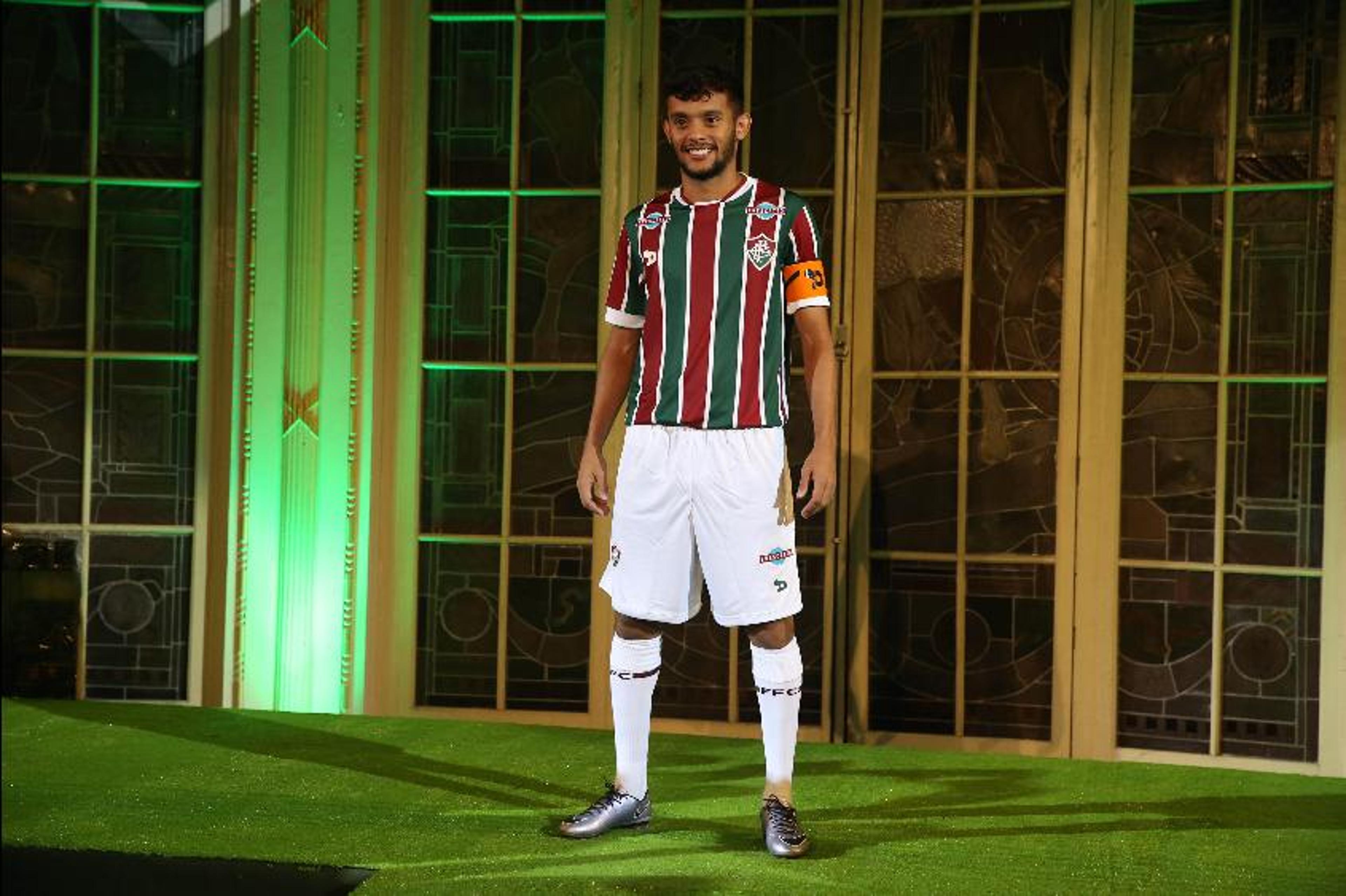 Fluminense vende nova camisa pela primeira vez na final da Primeira Liga