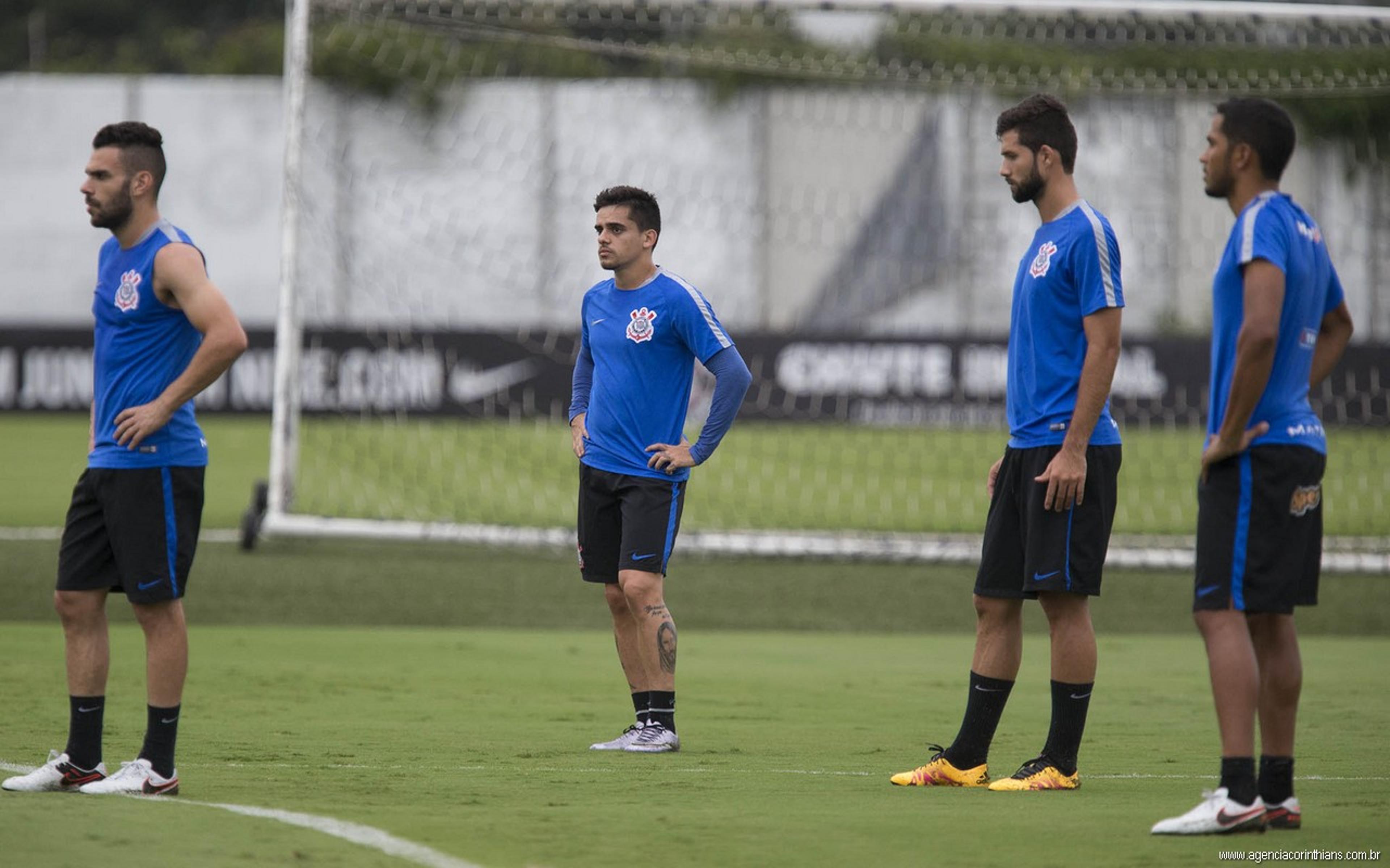 Corinthians tem titulares de volta para tentar encaminhar classificação