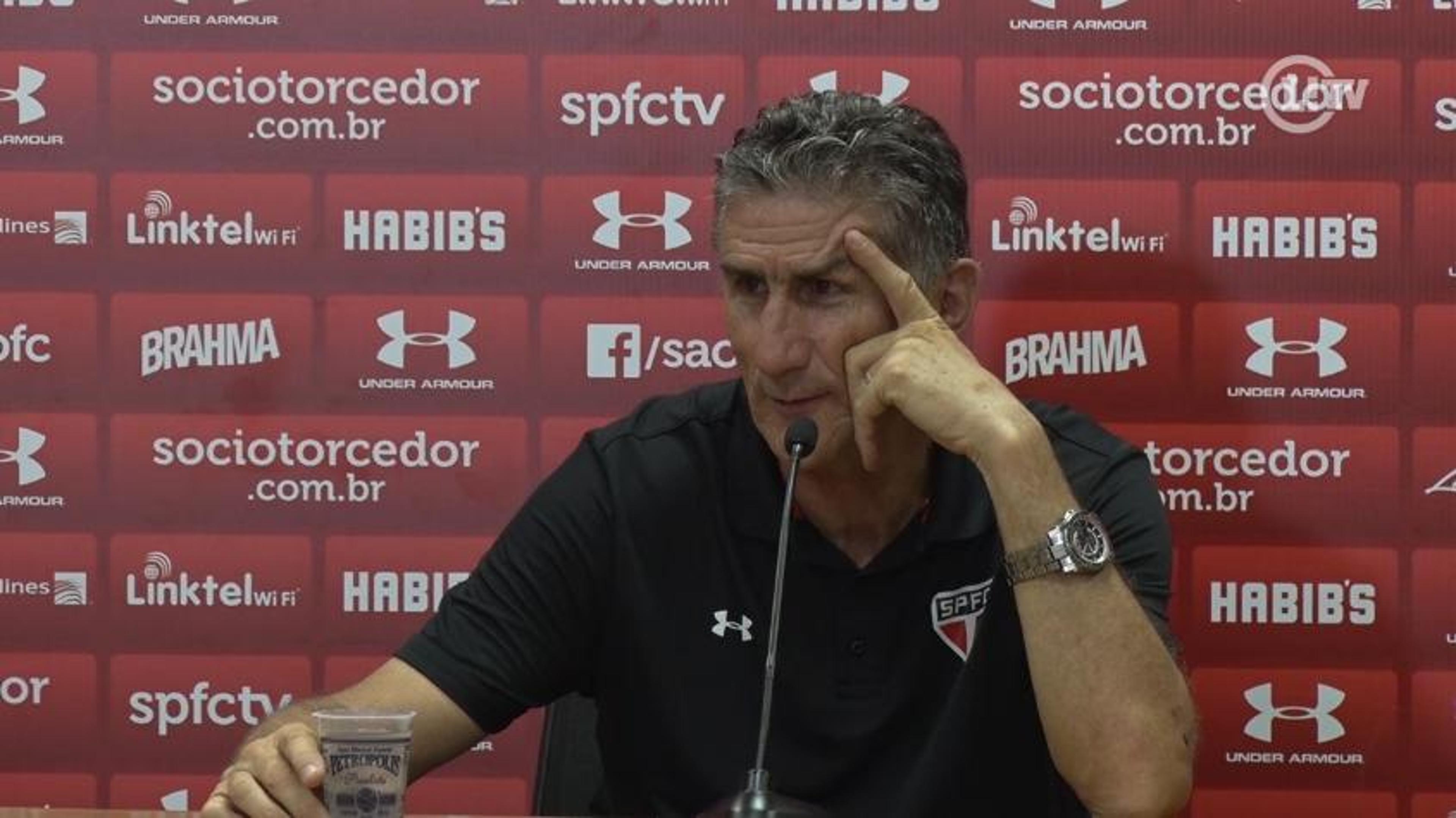 VÍDEO: Bauza comenta planos para utilizar na Libertadores jogadores que estavam lesionados