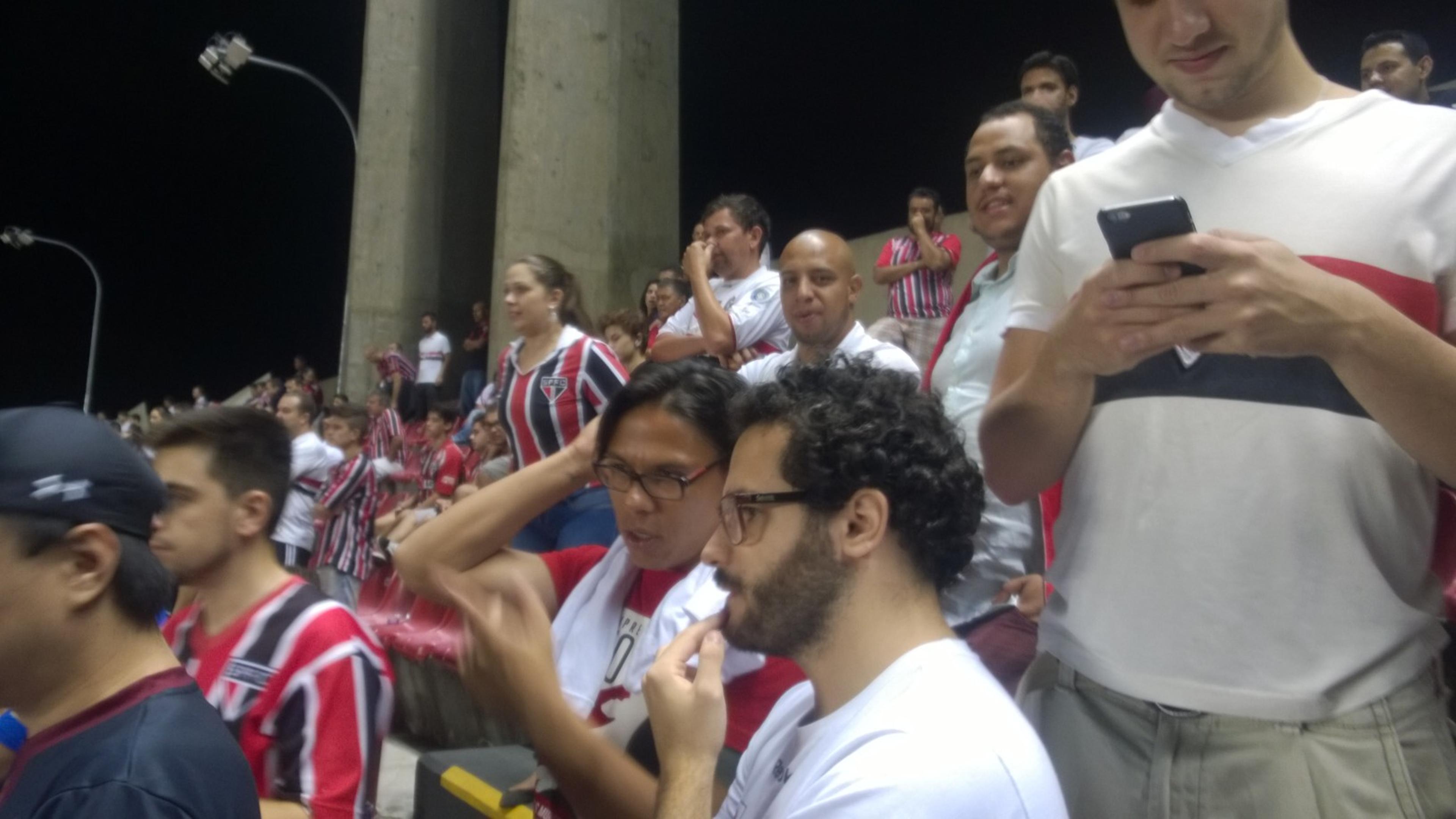 Renan é afastado da Lusa após ida ao Morumbi como torcedor do São Paulo