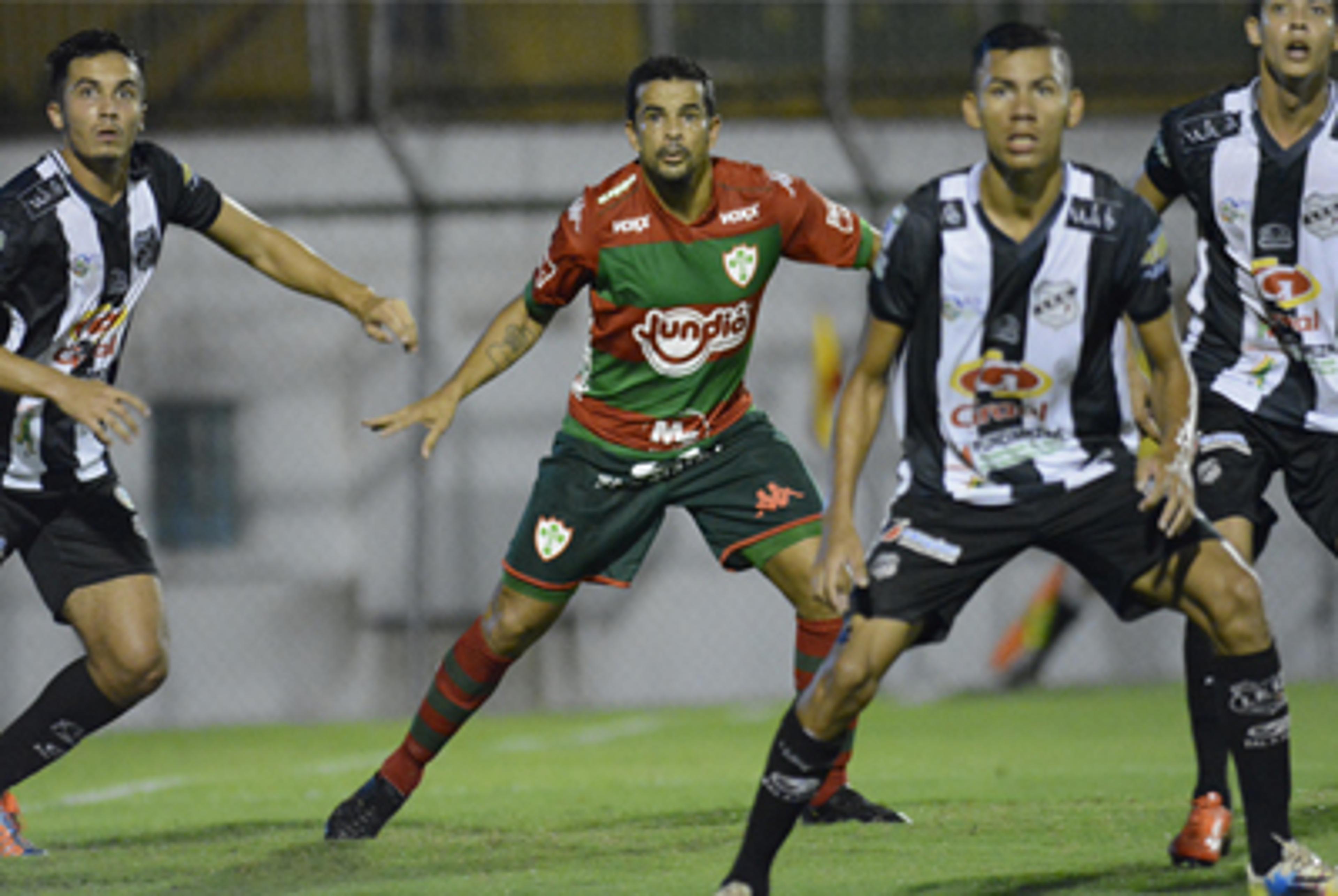 Portuguesa é derrotada de virada pelo Parnahyba pela Copa do Brasil