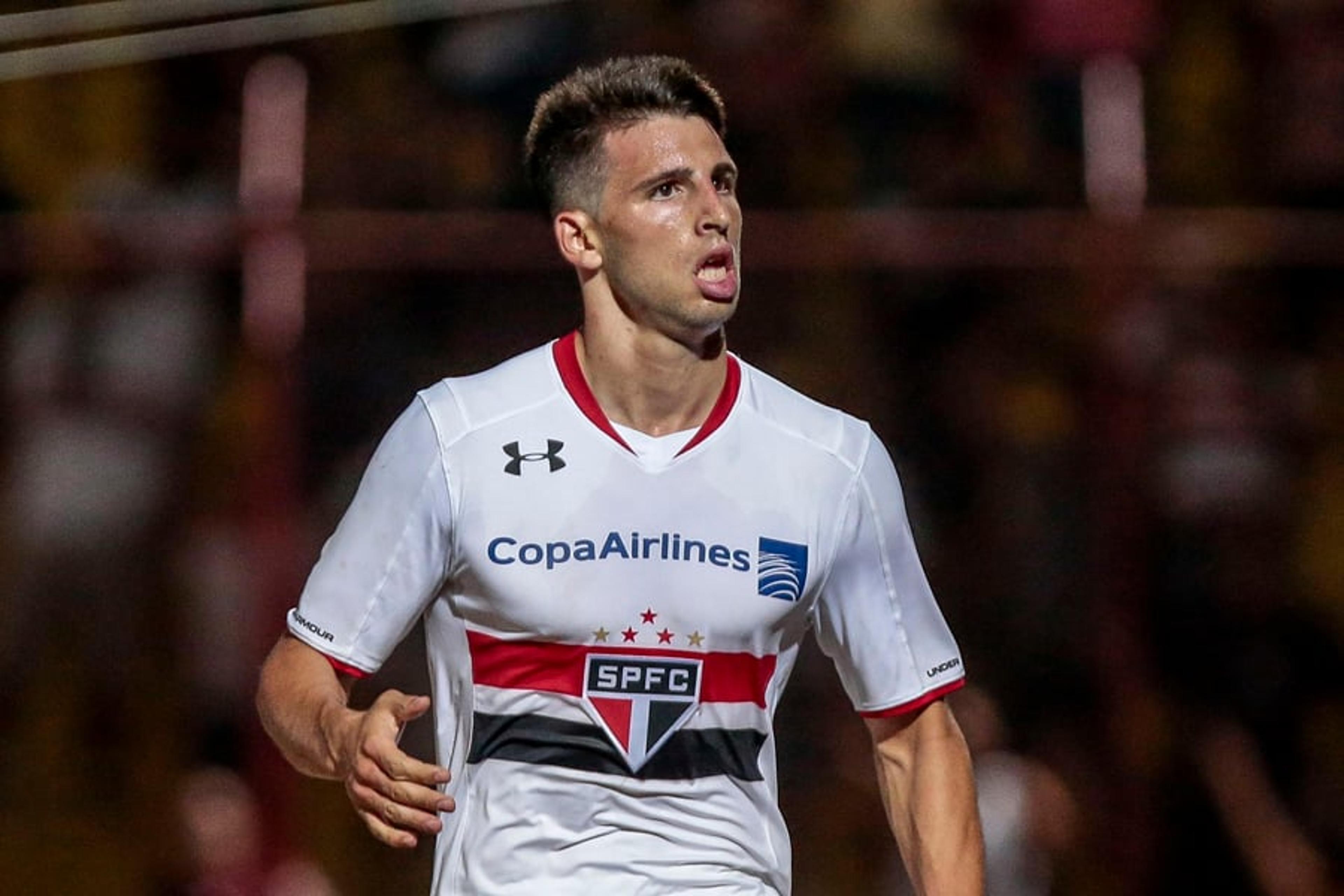 Xodó da torcida, Calleri tem outros ‘9’ como exemplos para brilhar no SP