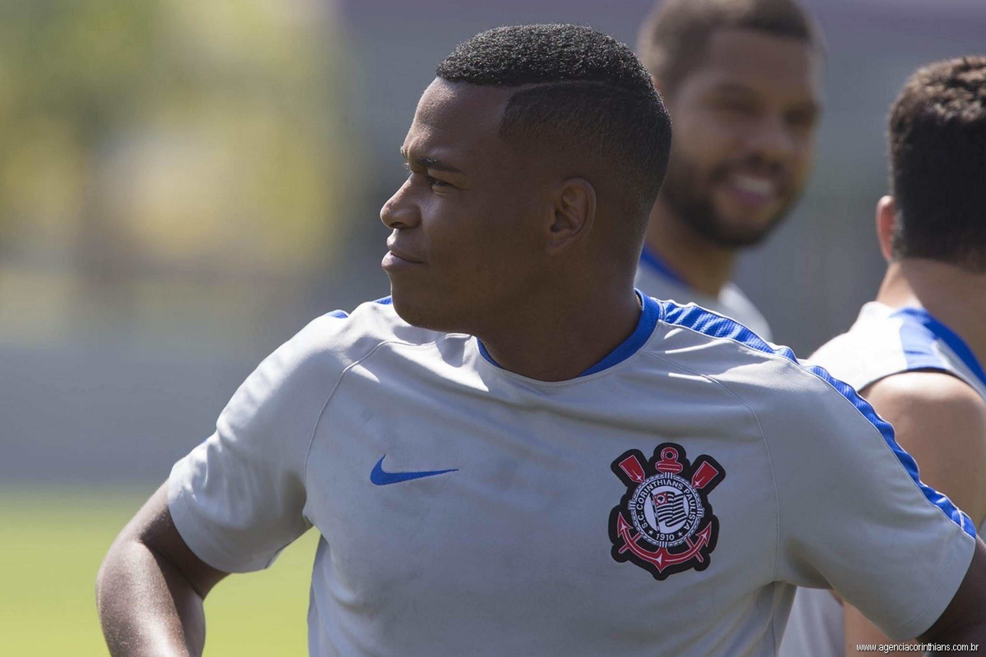 Limpa! Após Gustavo, Corinthians acerta empréstimo de Alan Mineiro