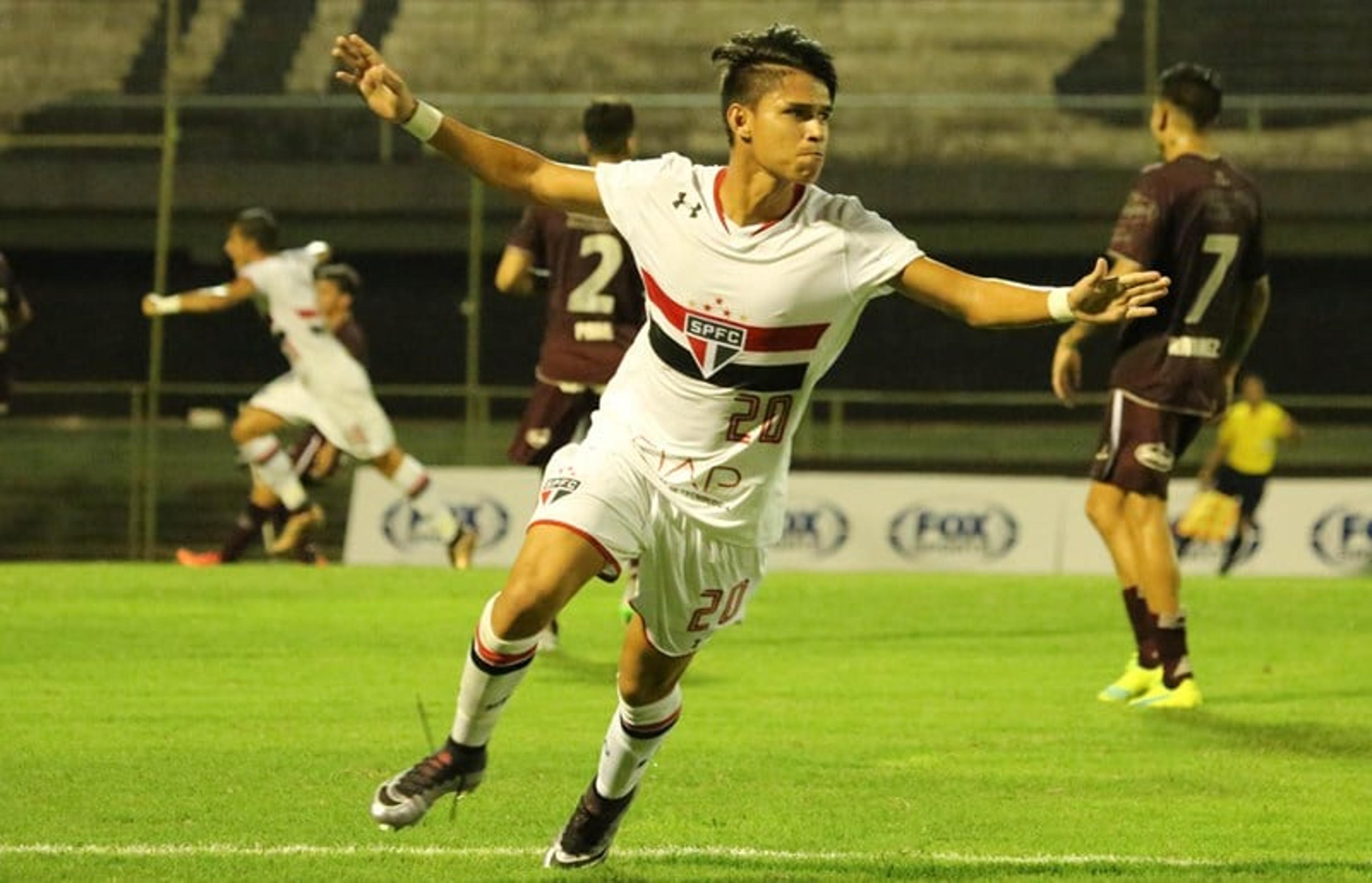 Joia do São Paulo celebra chance na Libertadores: ‘Trabalhei forte’