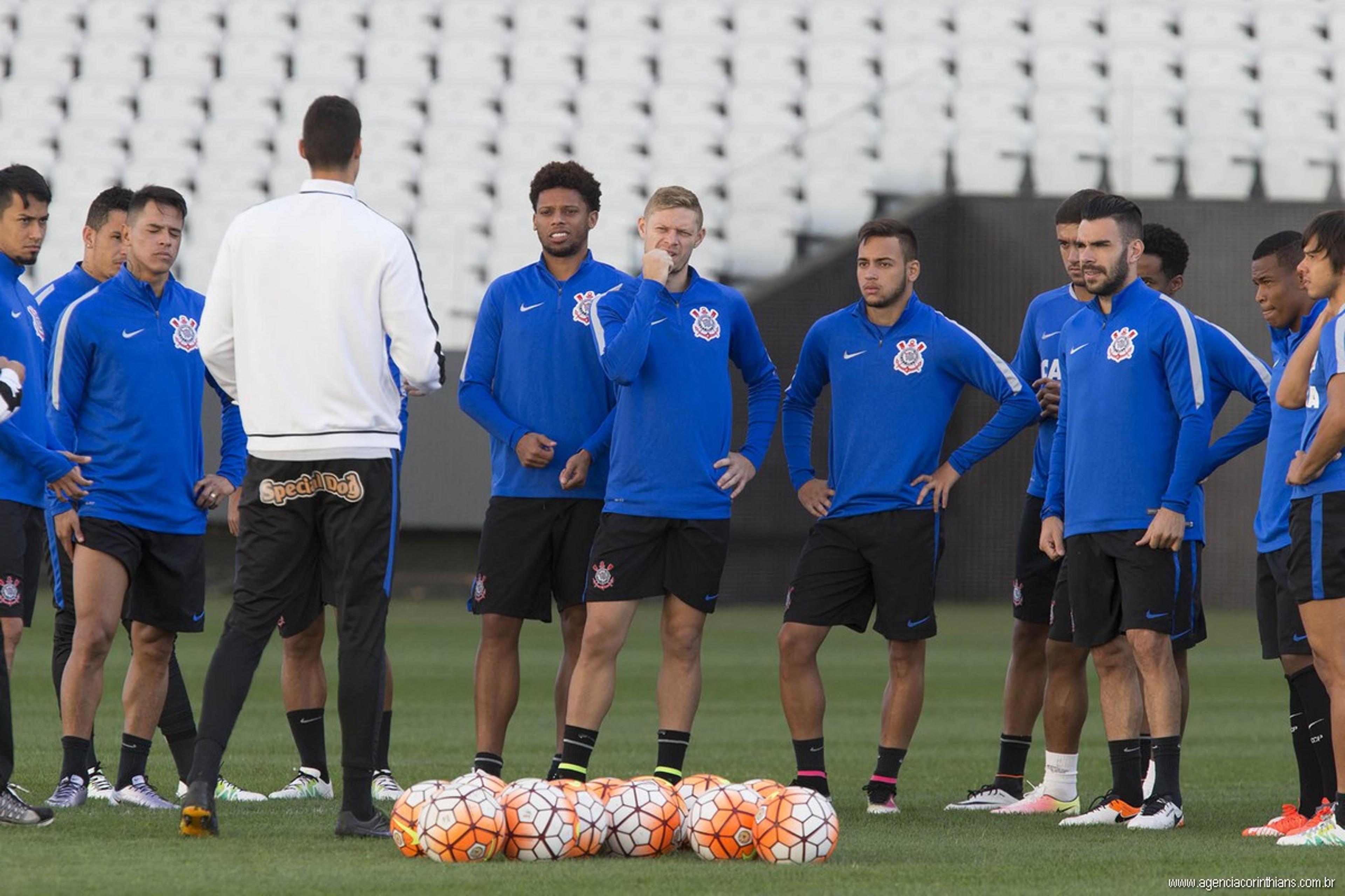 Elias elogia empenho de Giovanni e ignora ‘fantasmas’ de eliminações