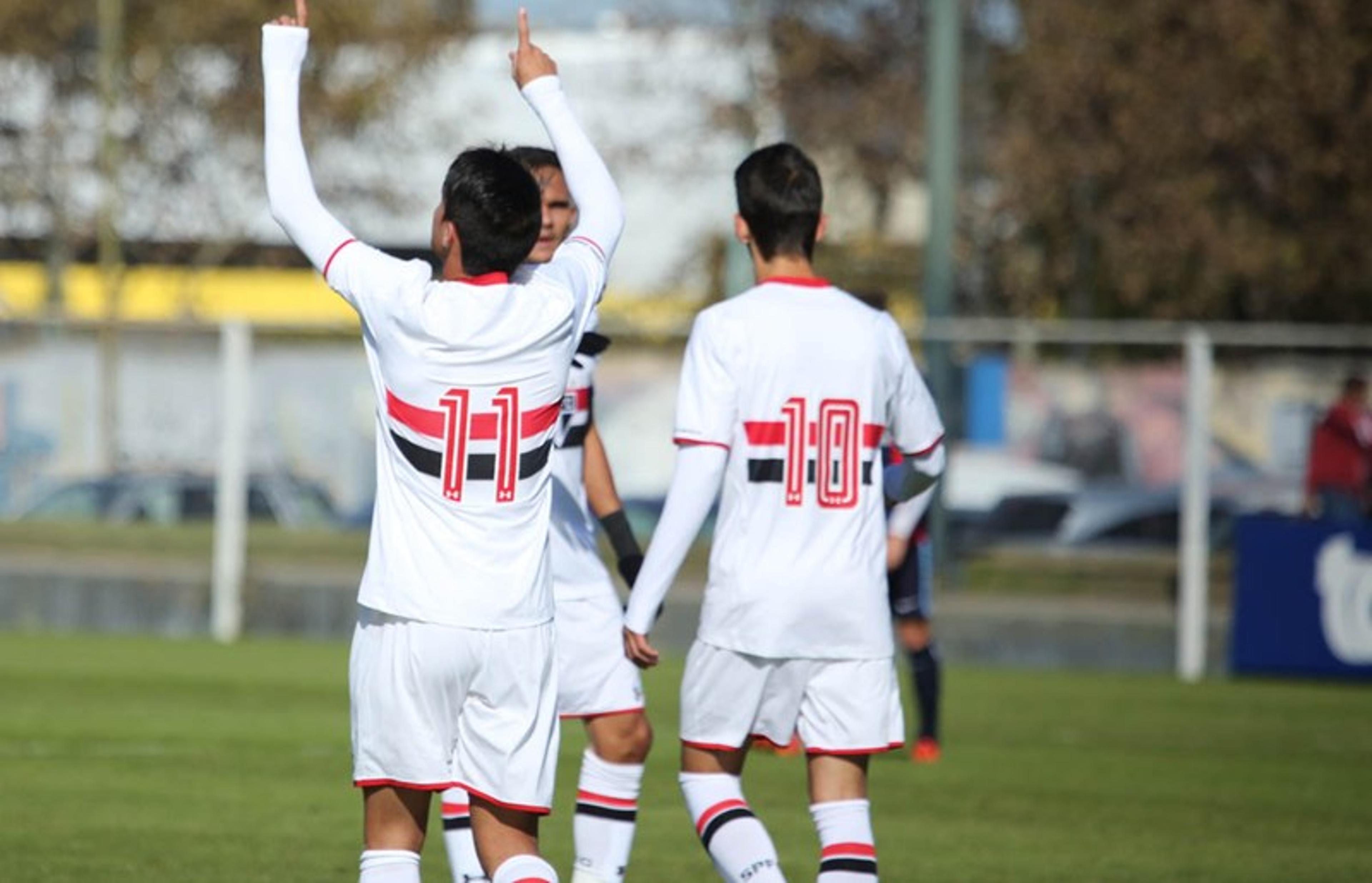 Luiz Araújo decide e São Paulo bate o San Lorenzo em amistoso sub-20