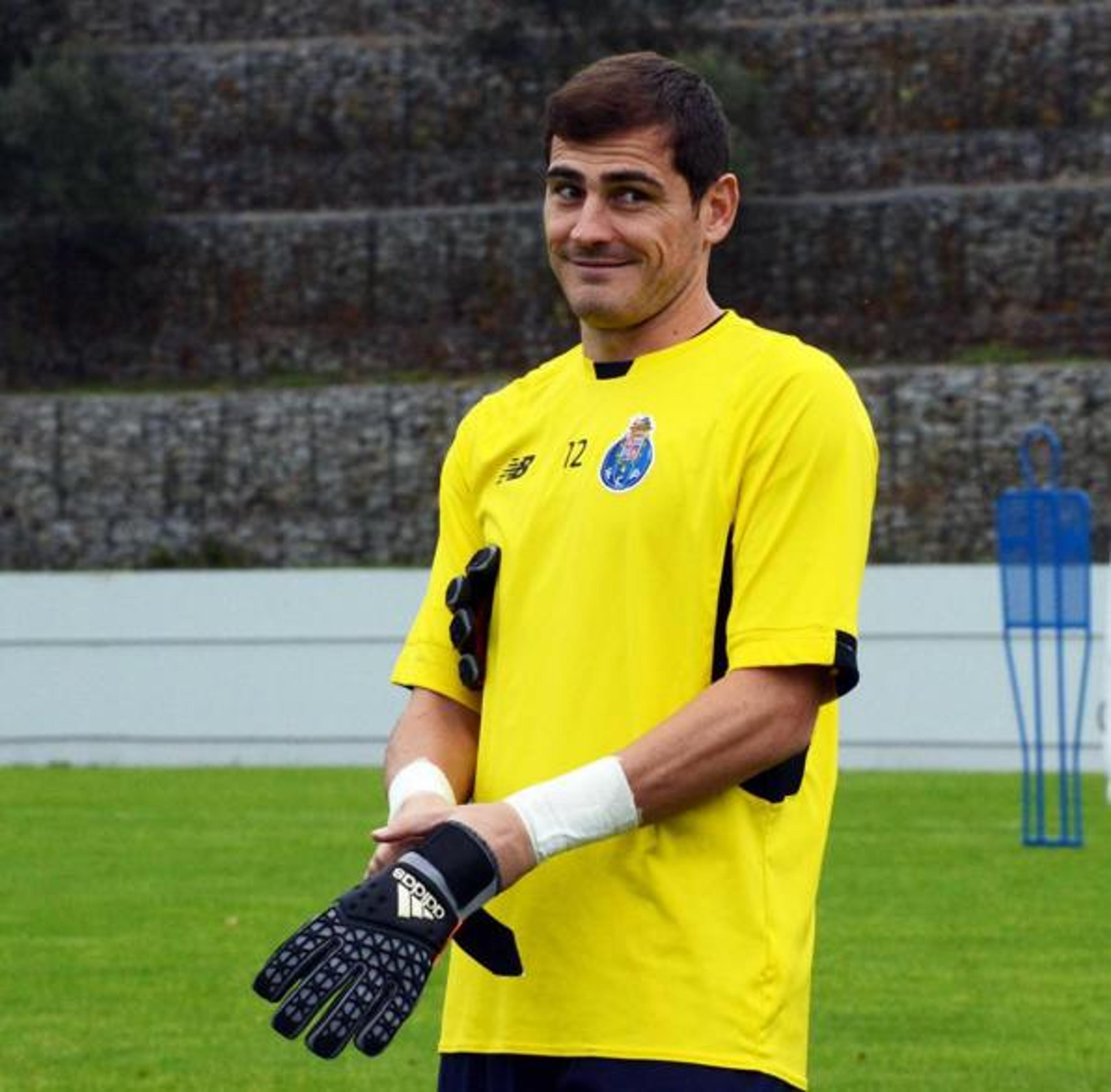 Vitória do Porto coloca Casillas em sua 18ª Champions consecutiva