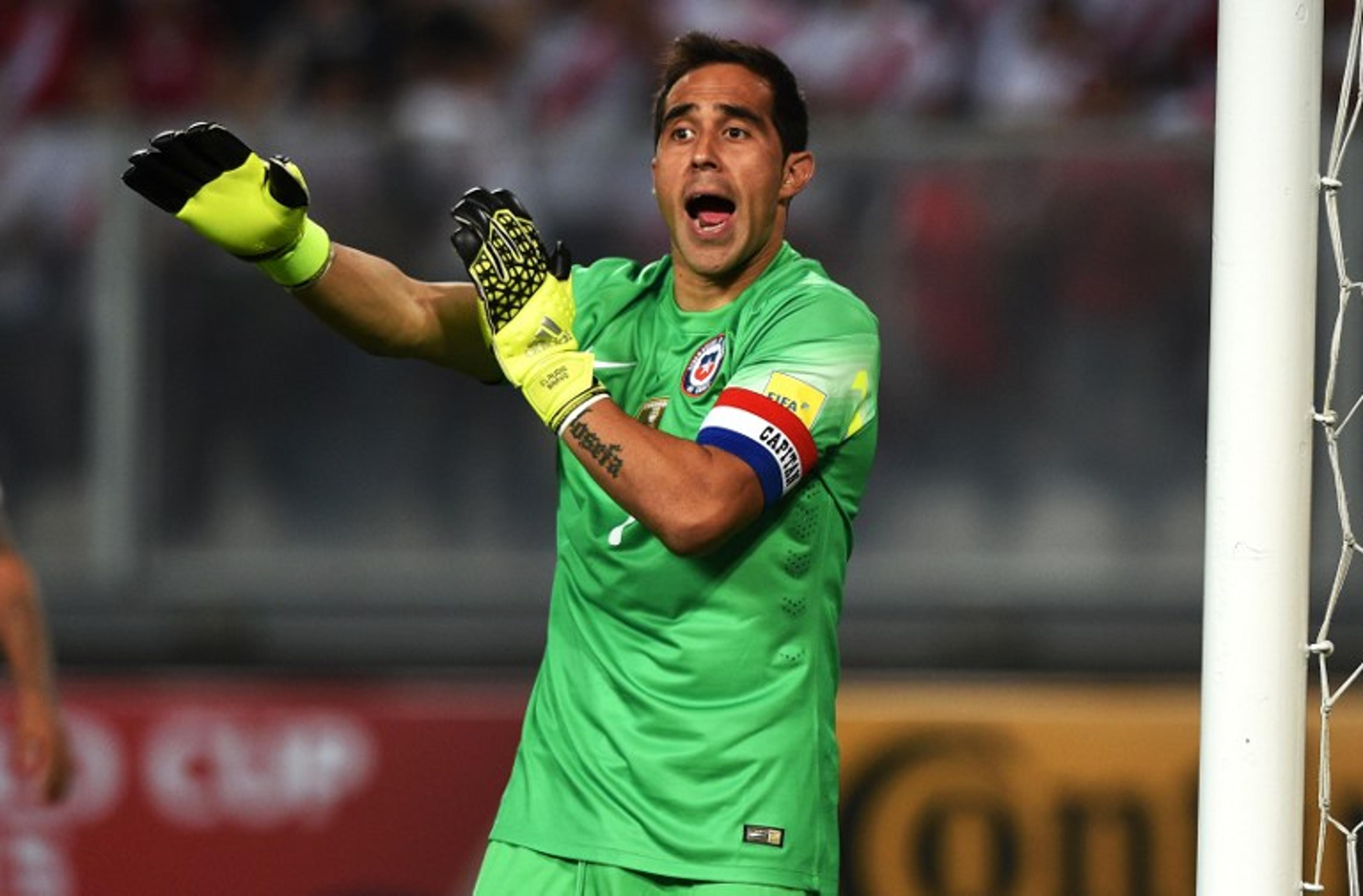 Bravo é desfalque do Chile na estreia na Copa das Confederações