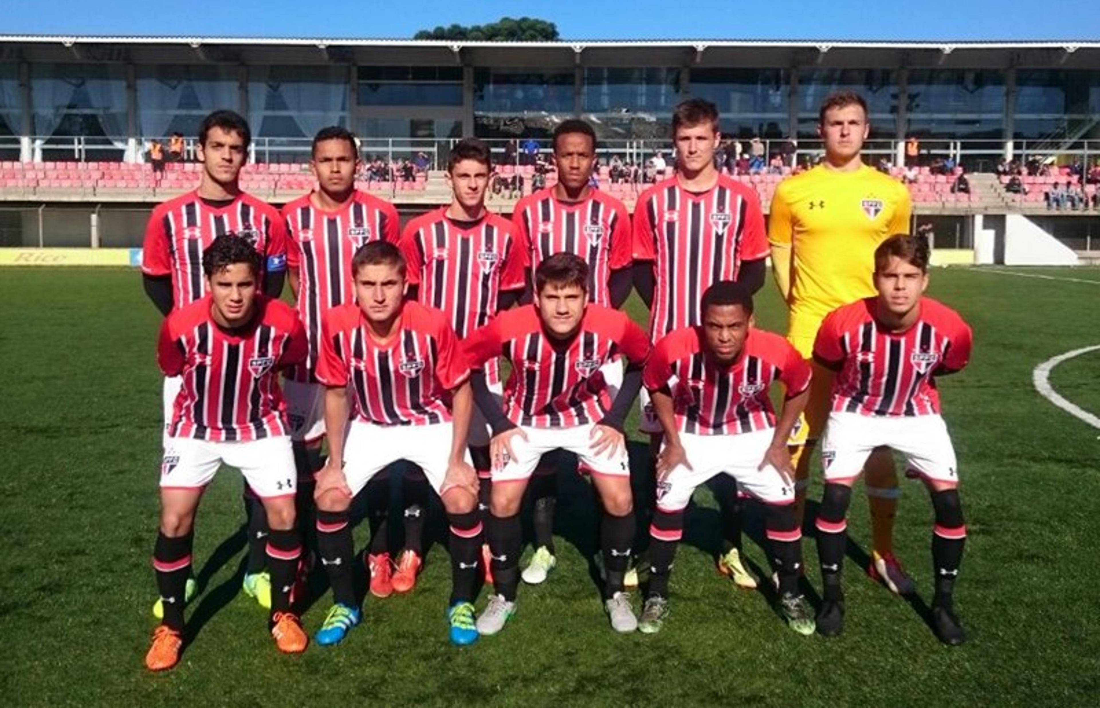 Sub-20 do São Paulo avança no Brasileirão e chega a 20 jogos invicto