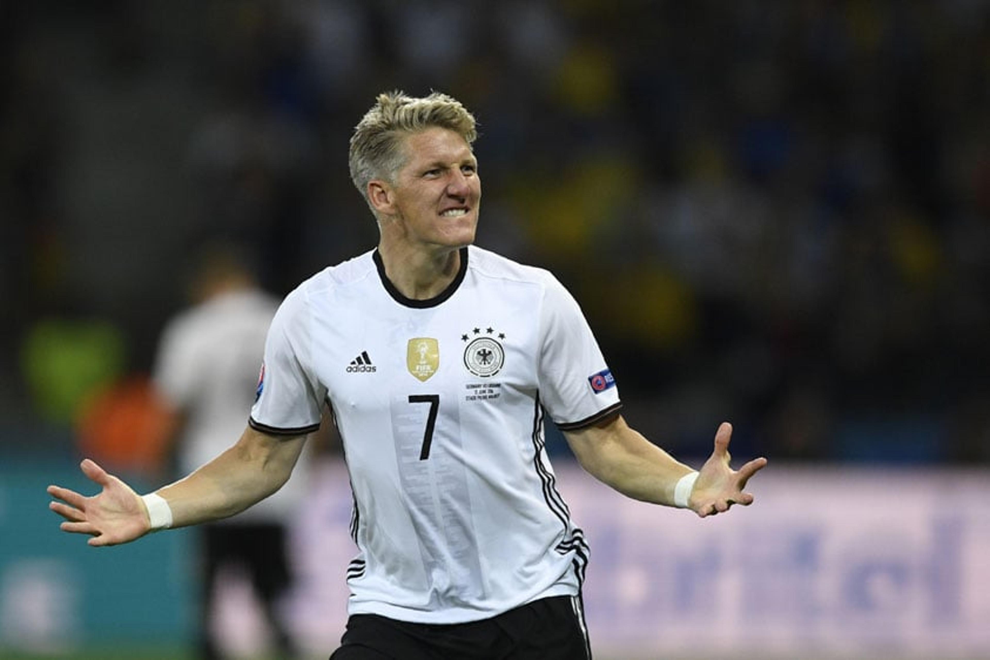 Com homenagem a Schweinsteiger, Alemanha anuncia convocação