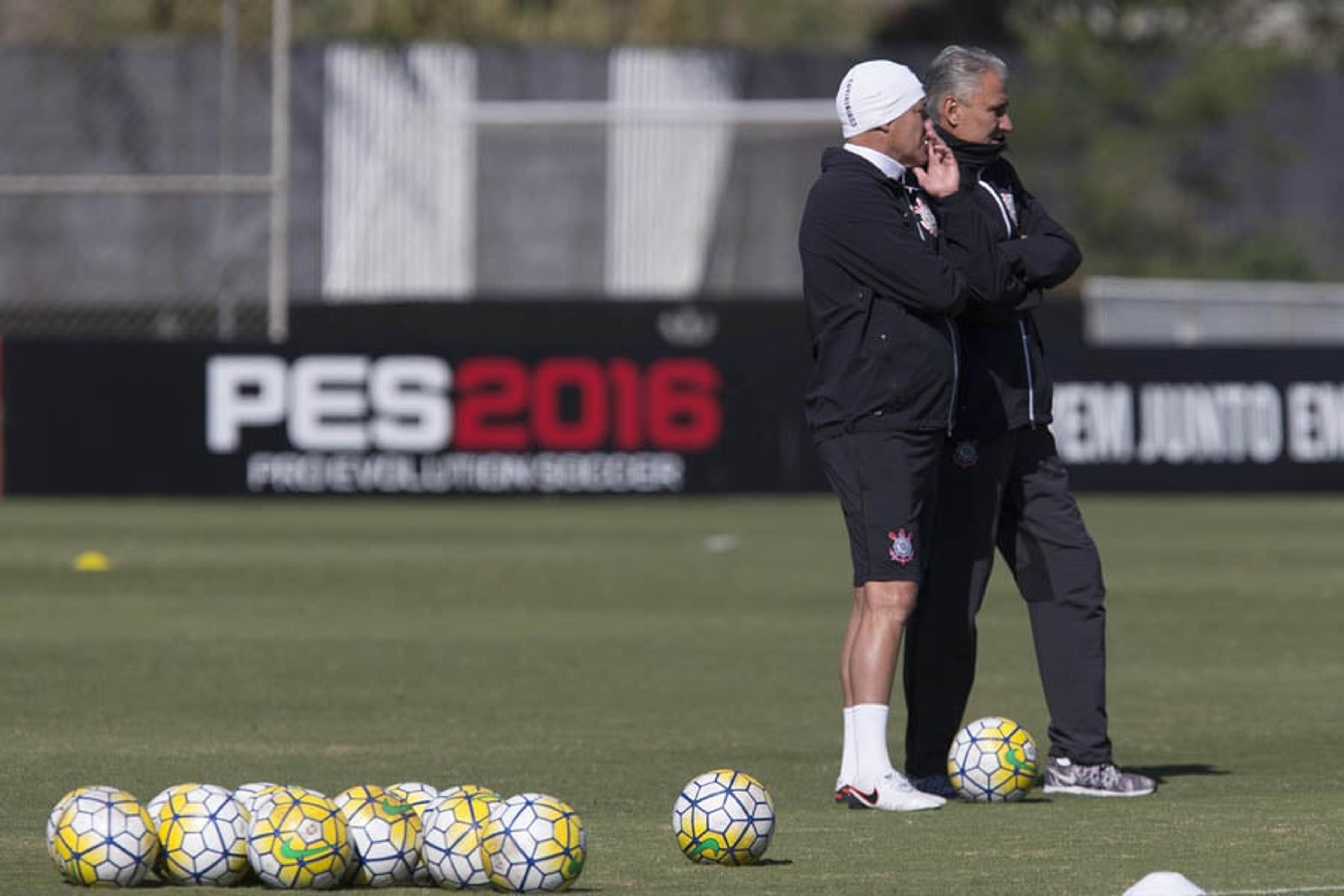 Balbuena volta antes do esperado, e deve herdar vaga de Felipe no Timão