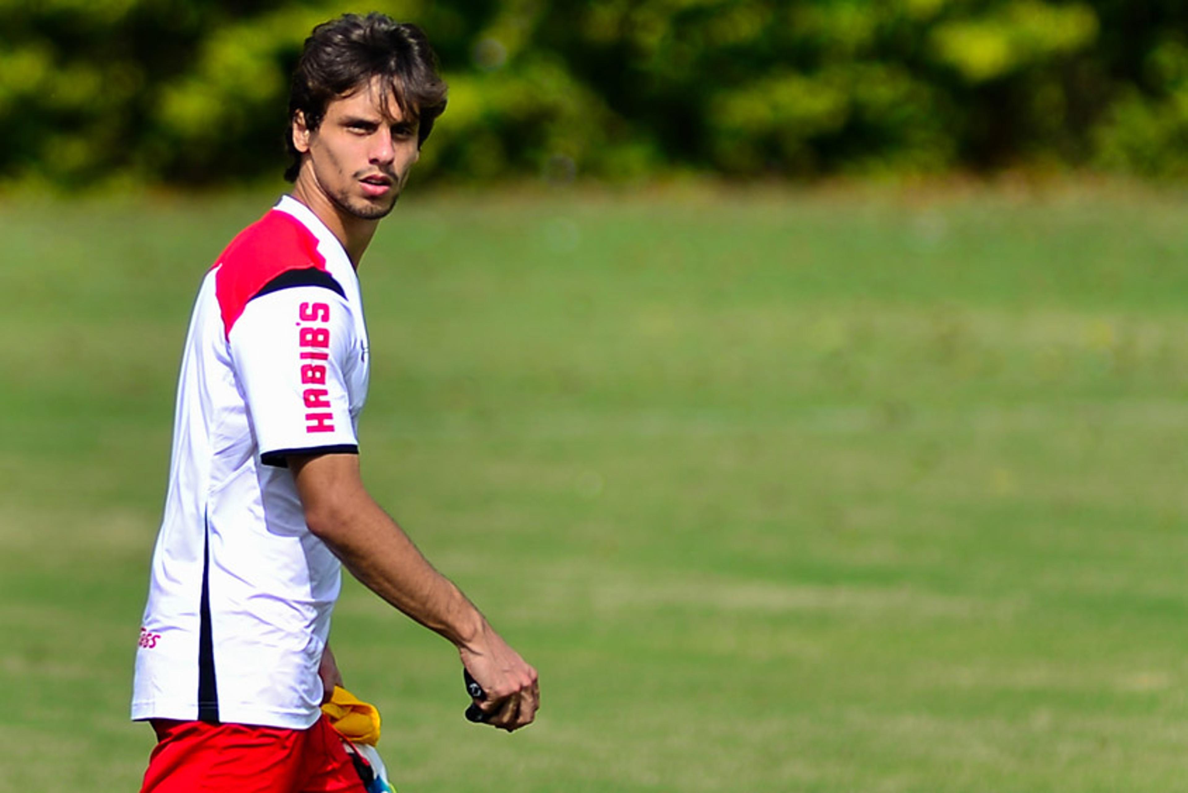 Rodrigo Caio ainda aposta no São Paulo: ‘Não temos nada a perder’