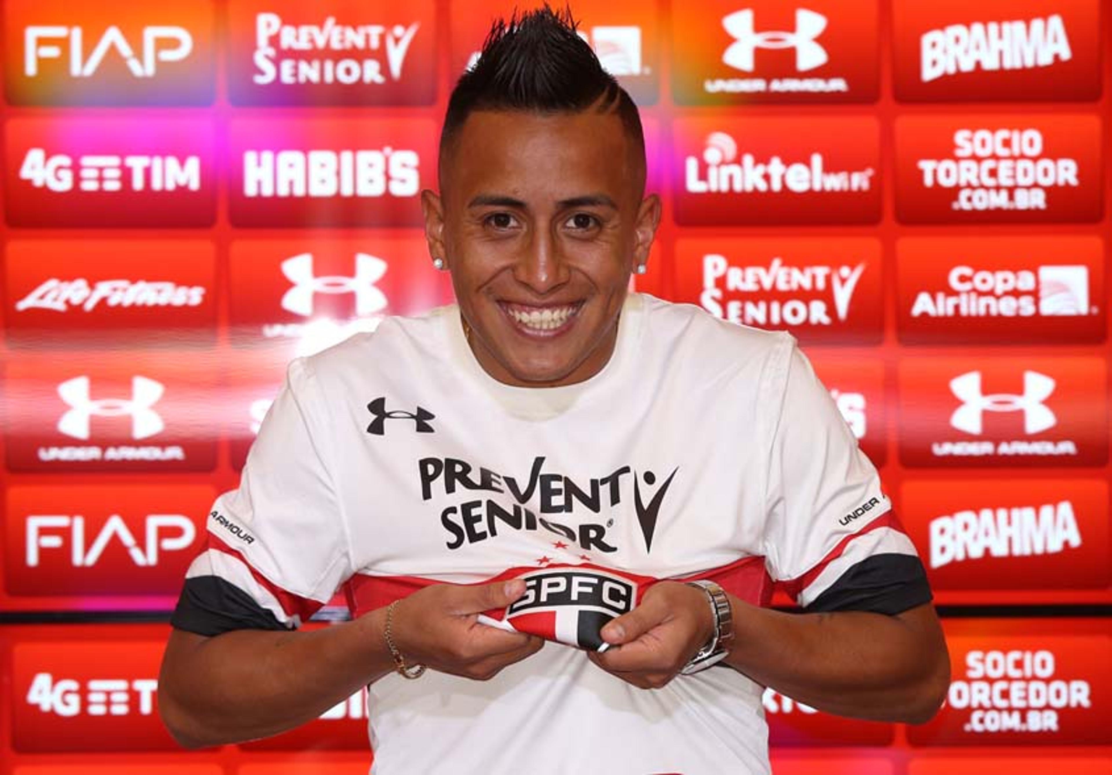 Com tempo e gringos por perto, Cueva inicia ‘era peruana’ no Tricolor