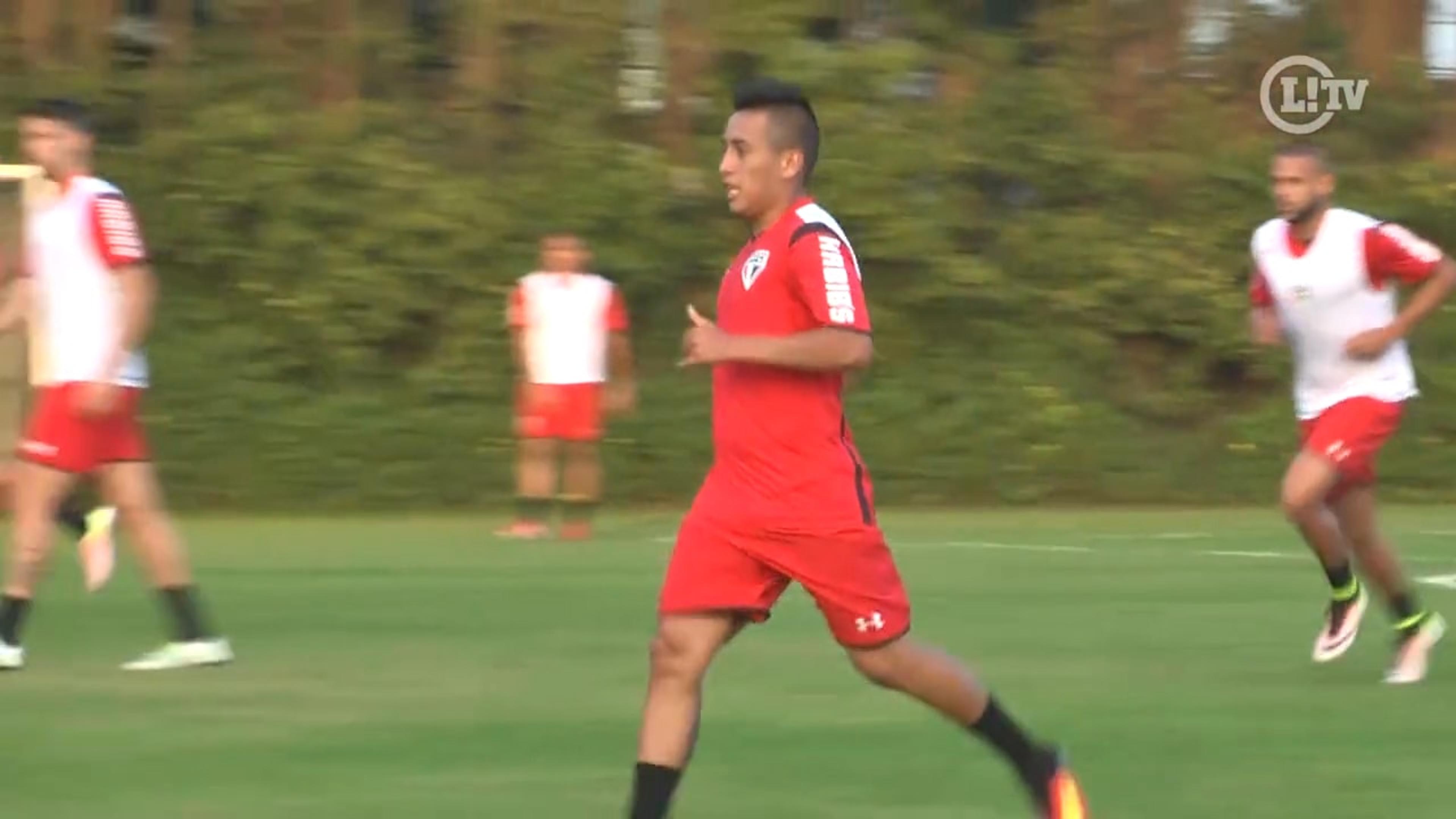 VÍDEO: Gringo no campo! Cueva faz seu primeiro treino com o elenco do São Paulo