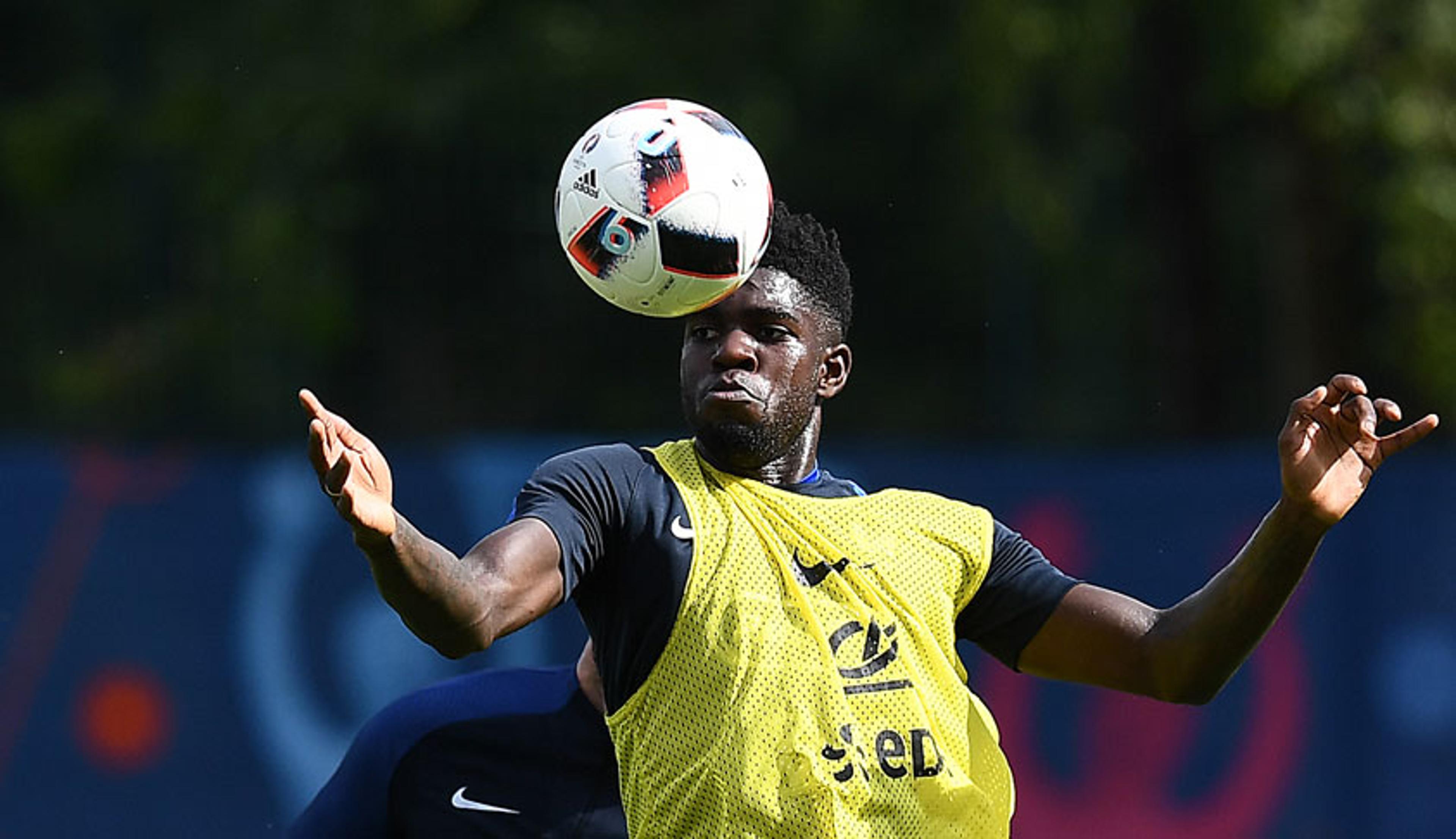 Fechado com o Barcelona, Umtiti deve fazer estreia na Eurocopa