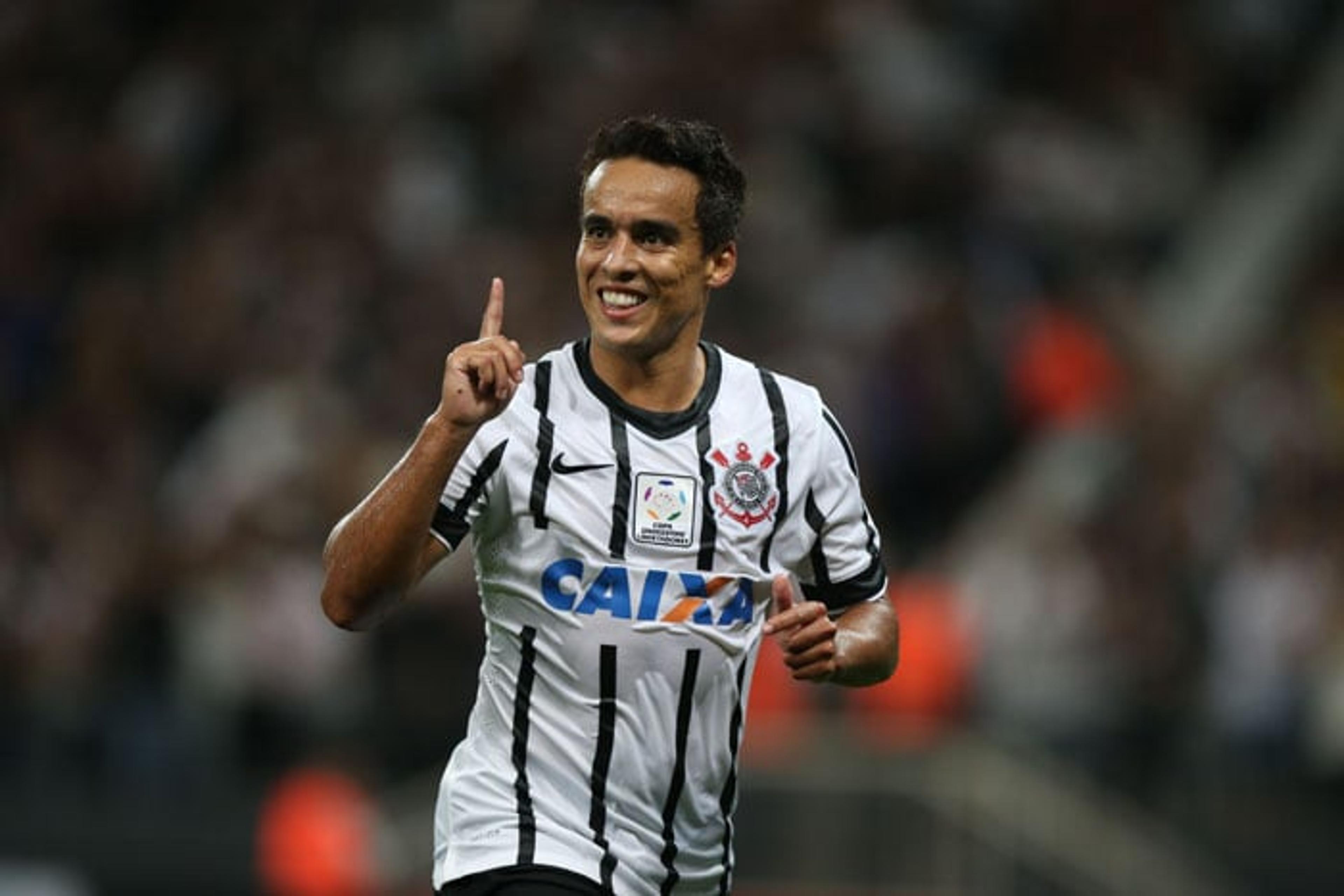 Corinthians é informado de rescisão na China e fica mais perto de Jadson