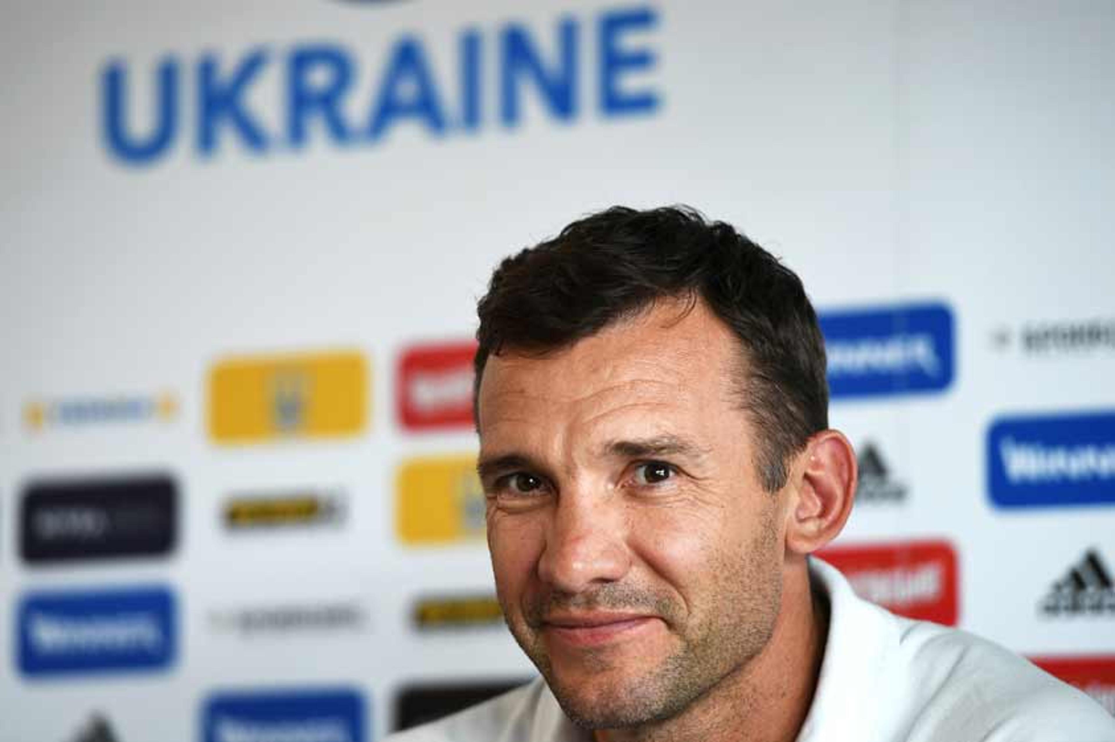 Ídolo! Shevchenko é o novo treinador da seleção da Ucrânia