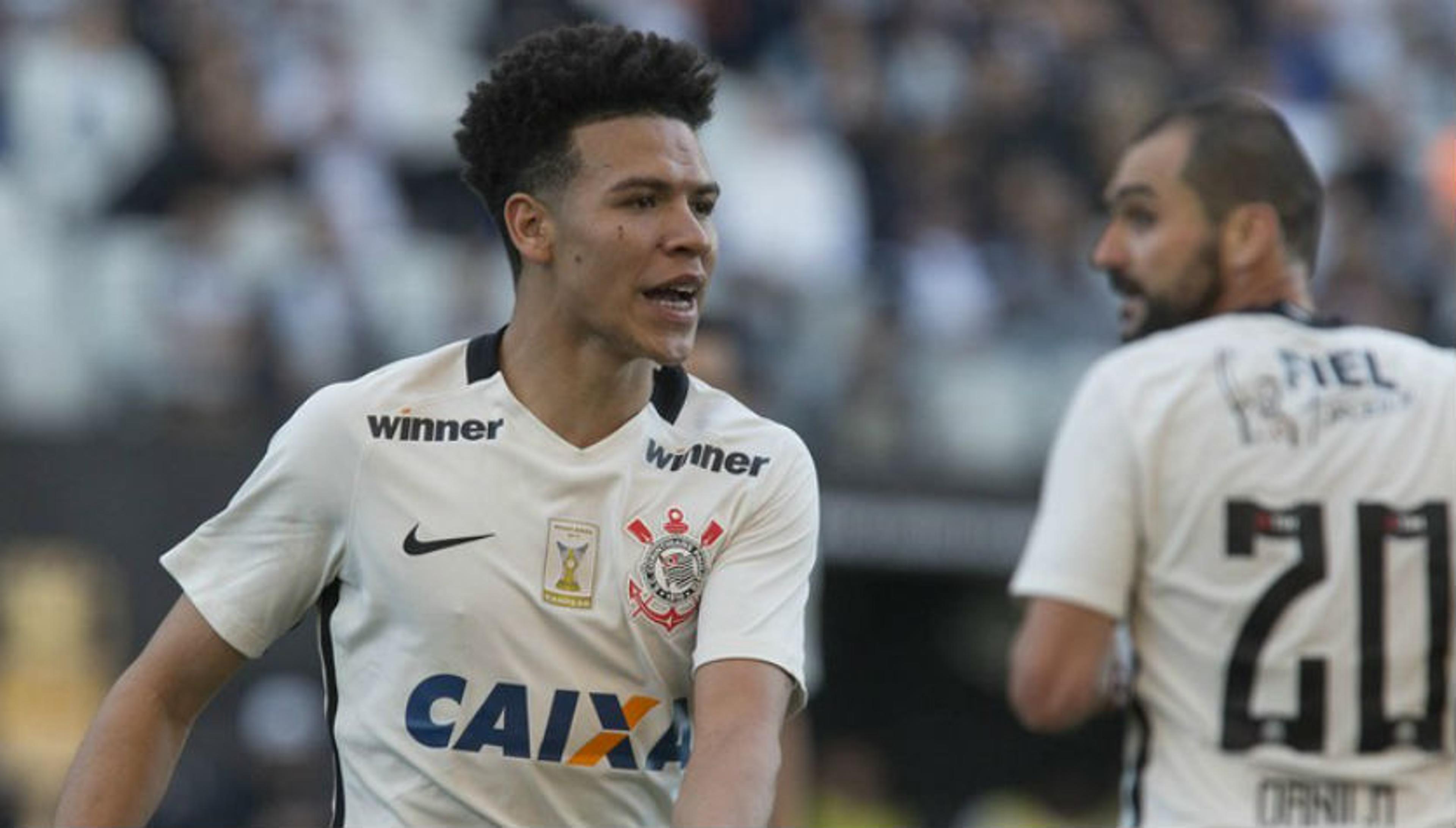 Marquinhos Gabriel diz ainda não ser ‘o do Santos’ e cita as falhas do Timão