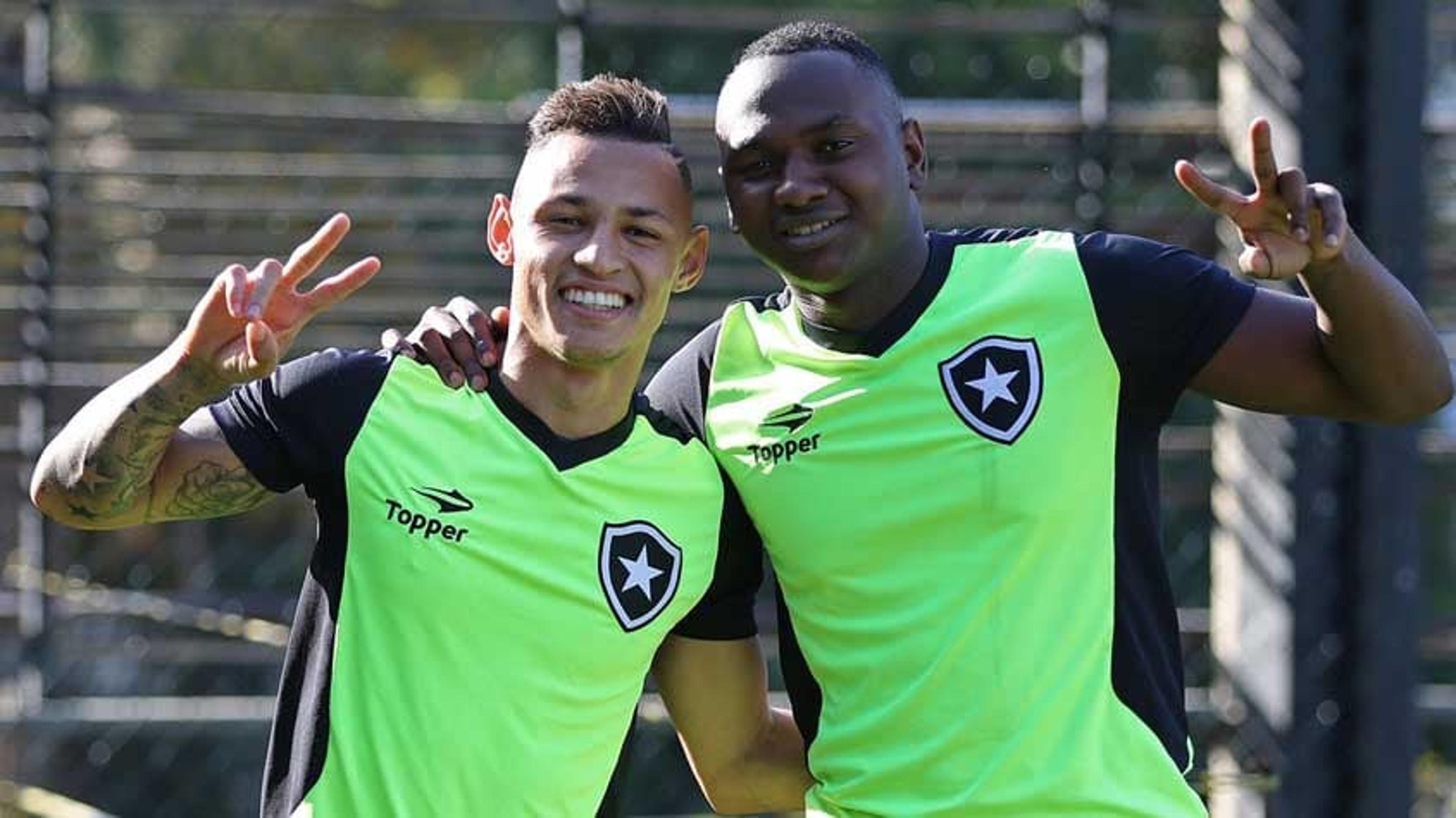 AO VIVO! Siga treino e coletiva do Botafogo após a vitória sobre o Inter