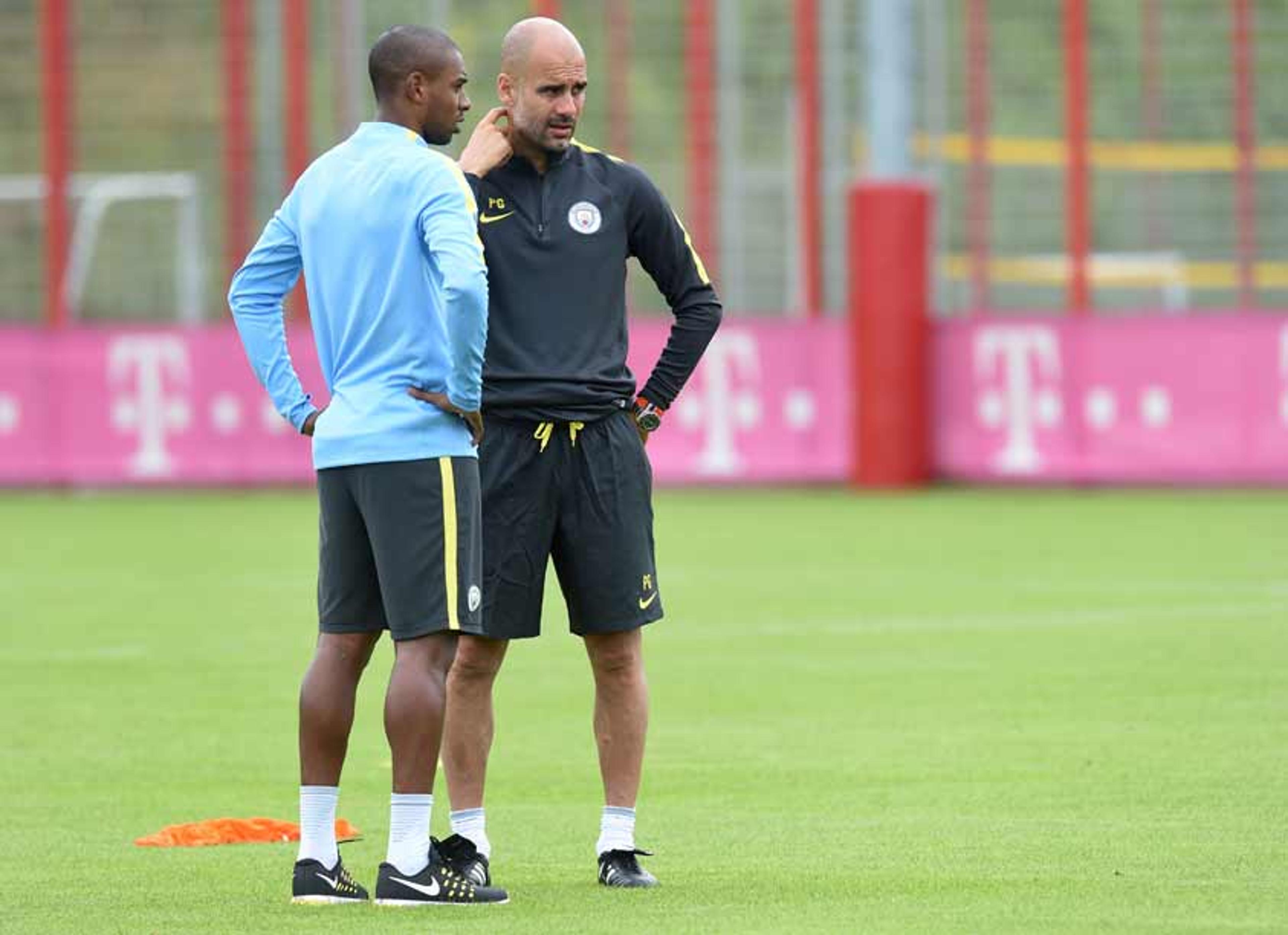 City terá estilo de Guardiola já na estreia do Inglês, diz Fernandinho