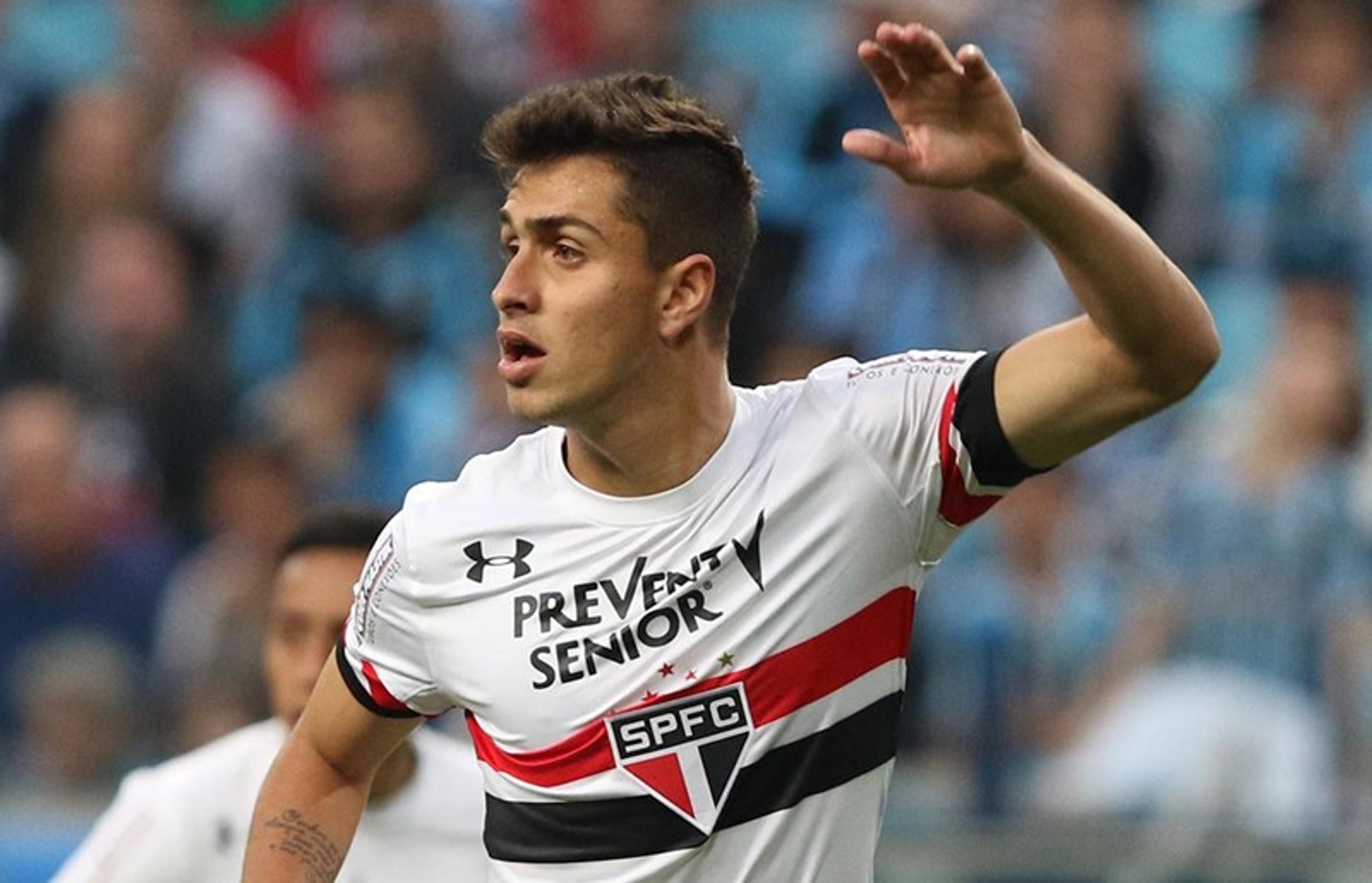 Apesar de derrota, joia do São Paulo valoriza estreia contra o Grêmio