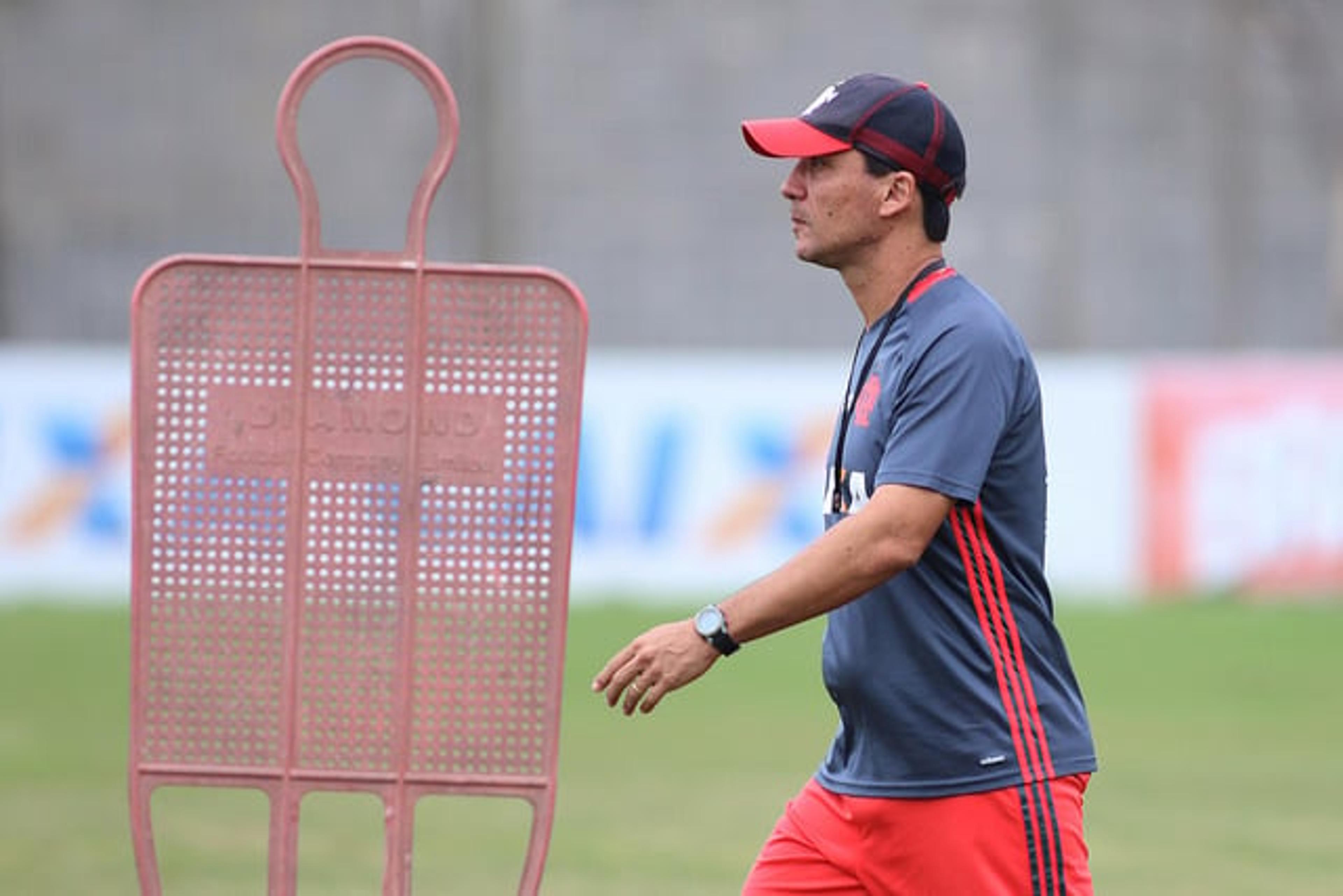 Flamengo é espelho para São Paulo sair da pressão: ‘Futebol é resultado’