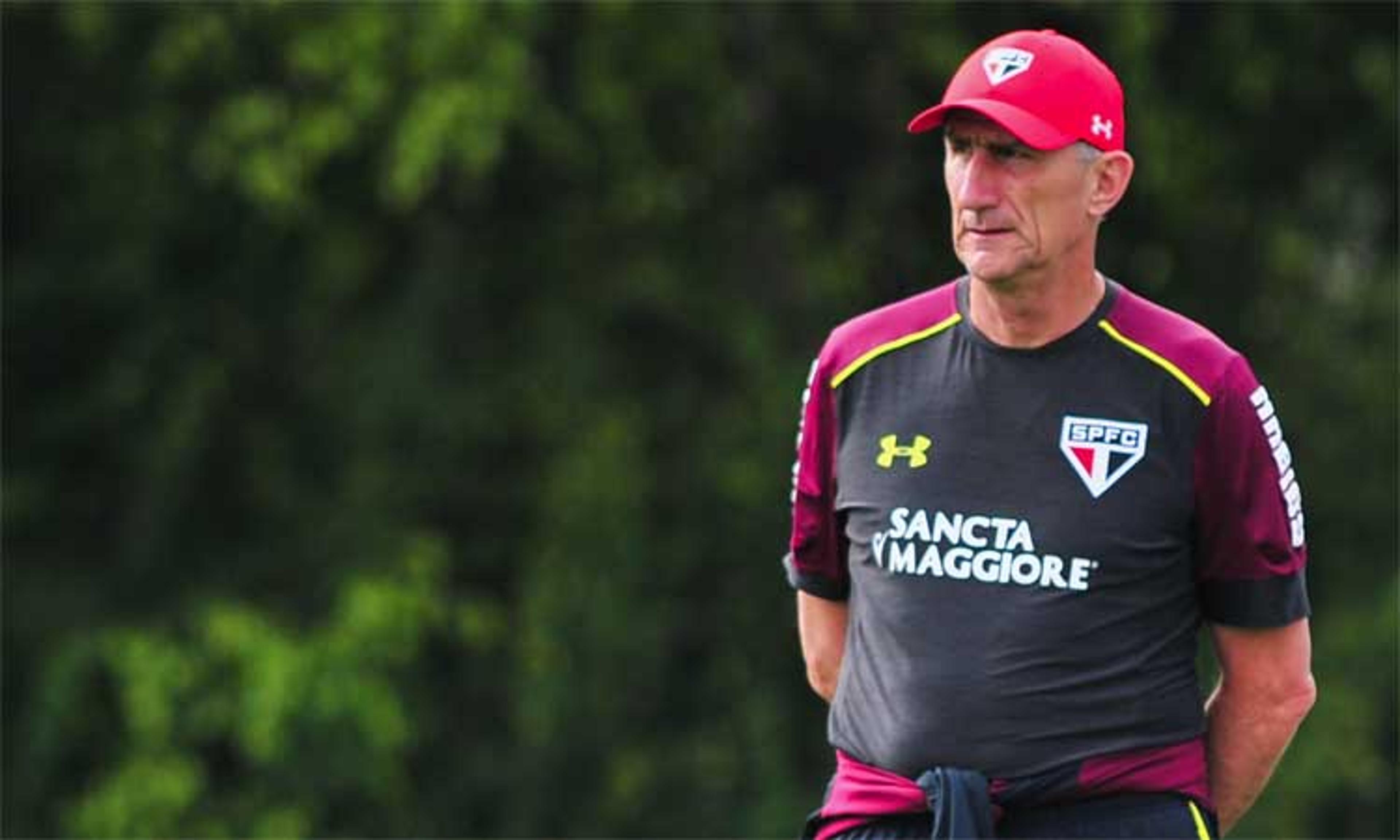 Bauza comanda último treino no São Paulo e define time para pegar o Galo