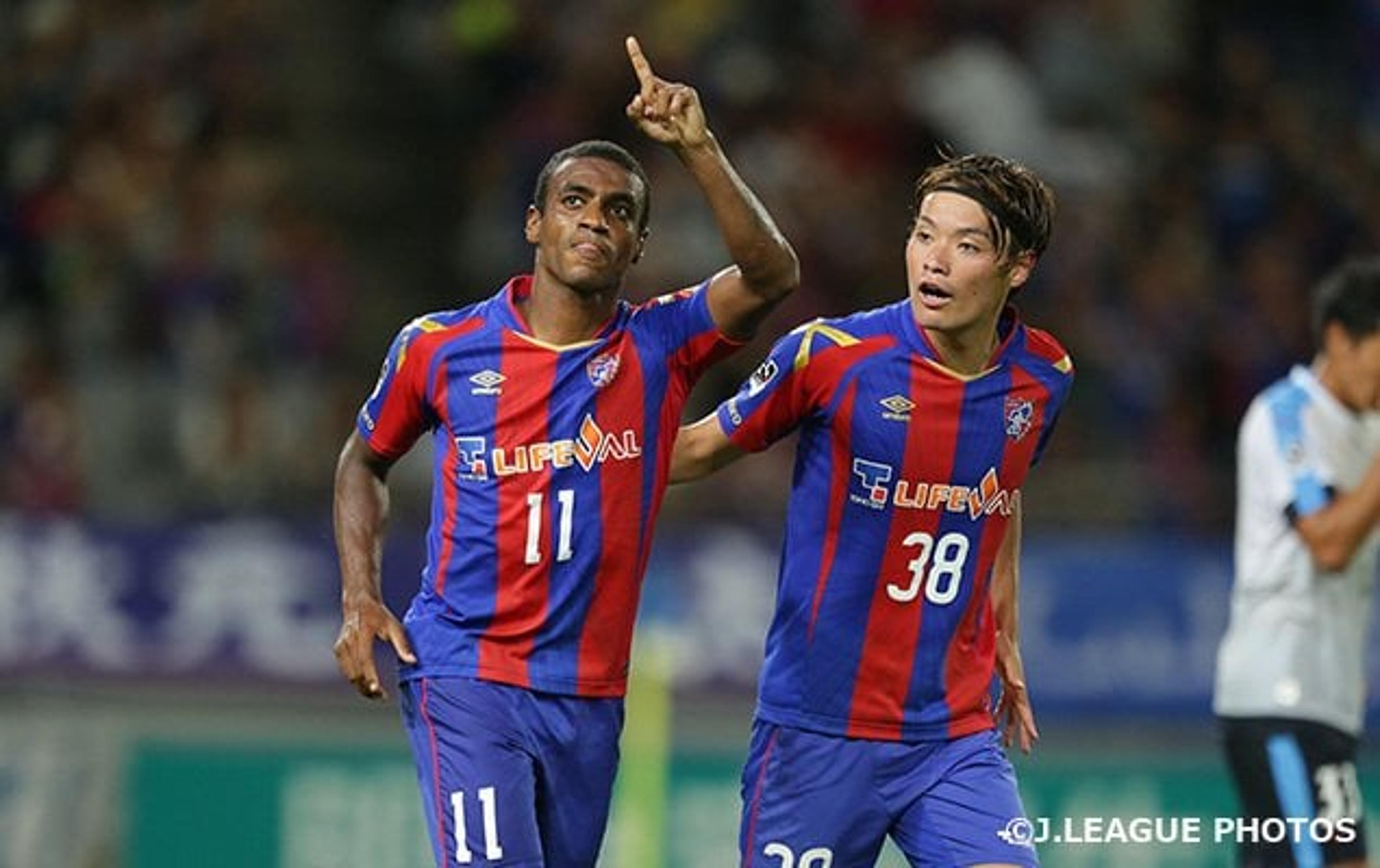 Muriqui brilha e garante vitória do FC Tokyo no Campeonato Japonês