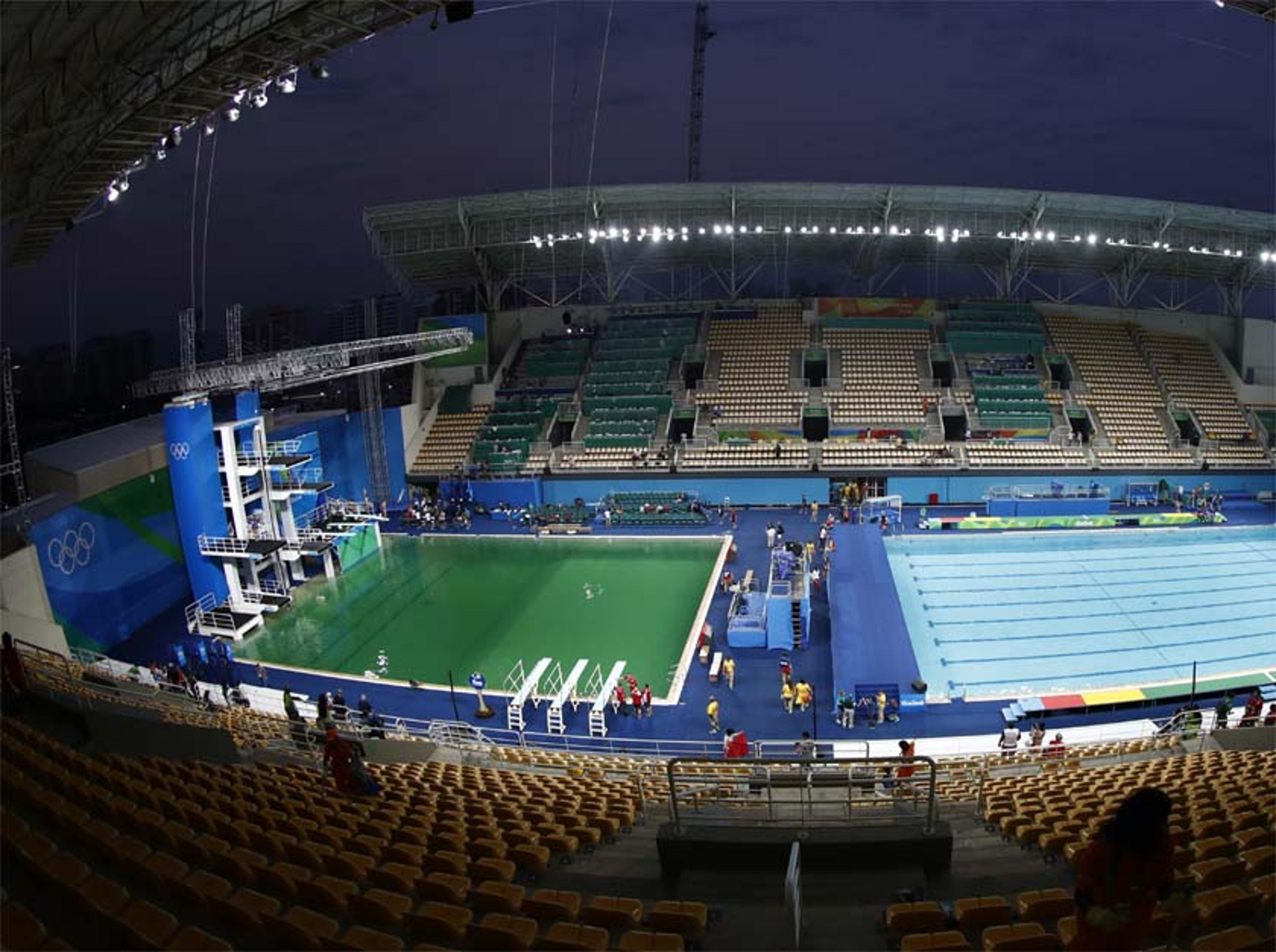 Parte da água da piscina do Maria Lenk será trocada