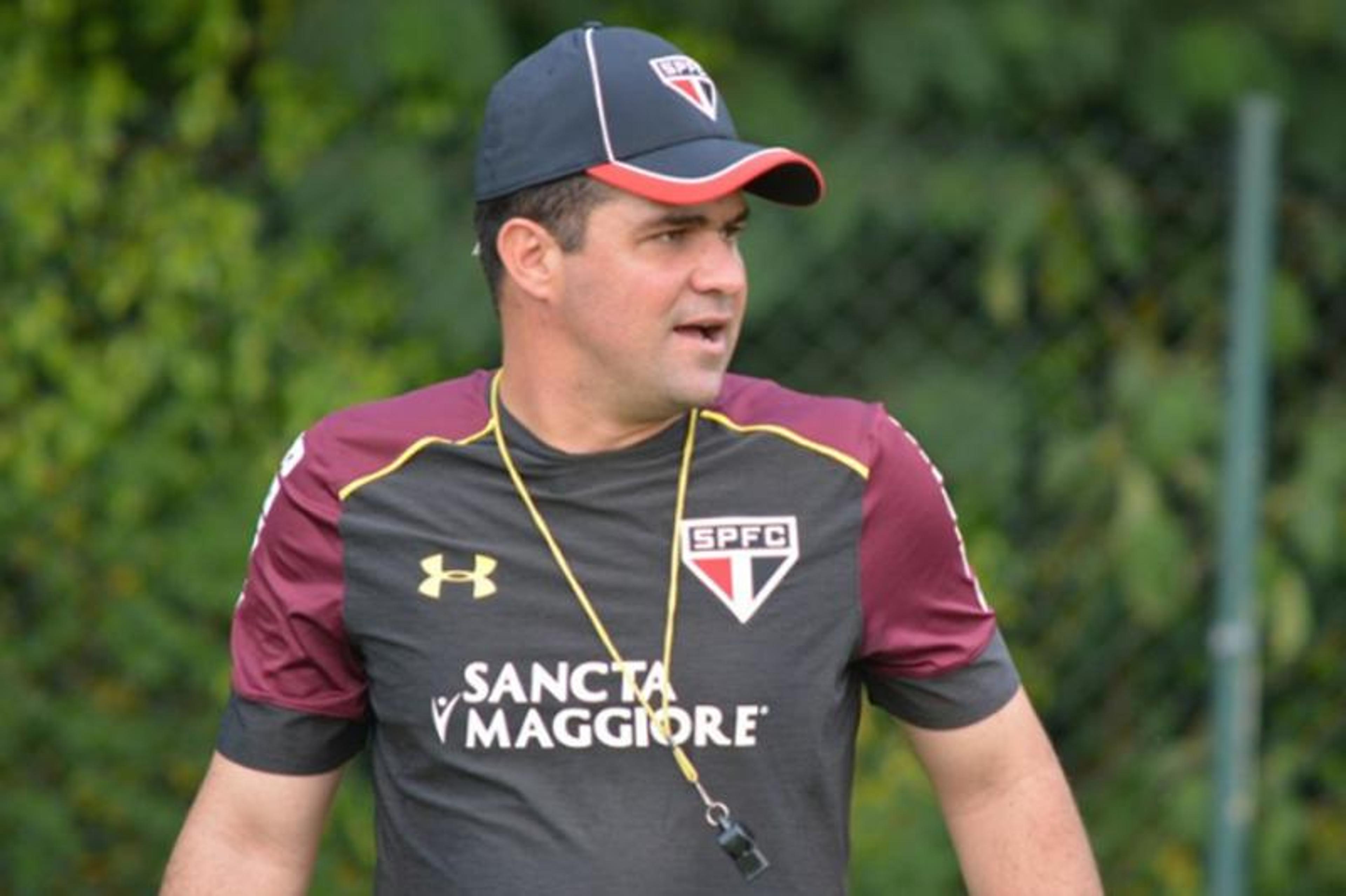 Jardine diz que Ceni foi técnico que mais valorizou a base no São Paulo