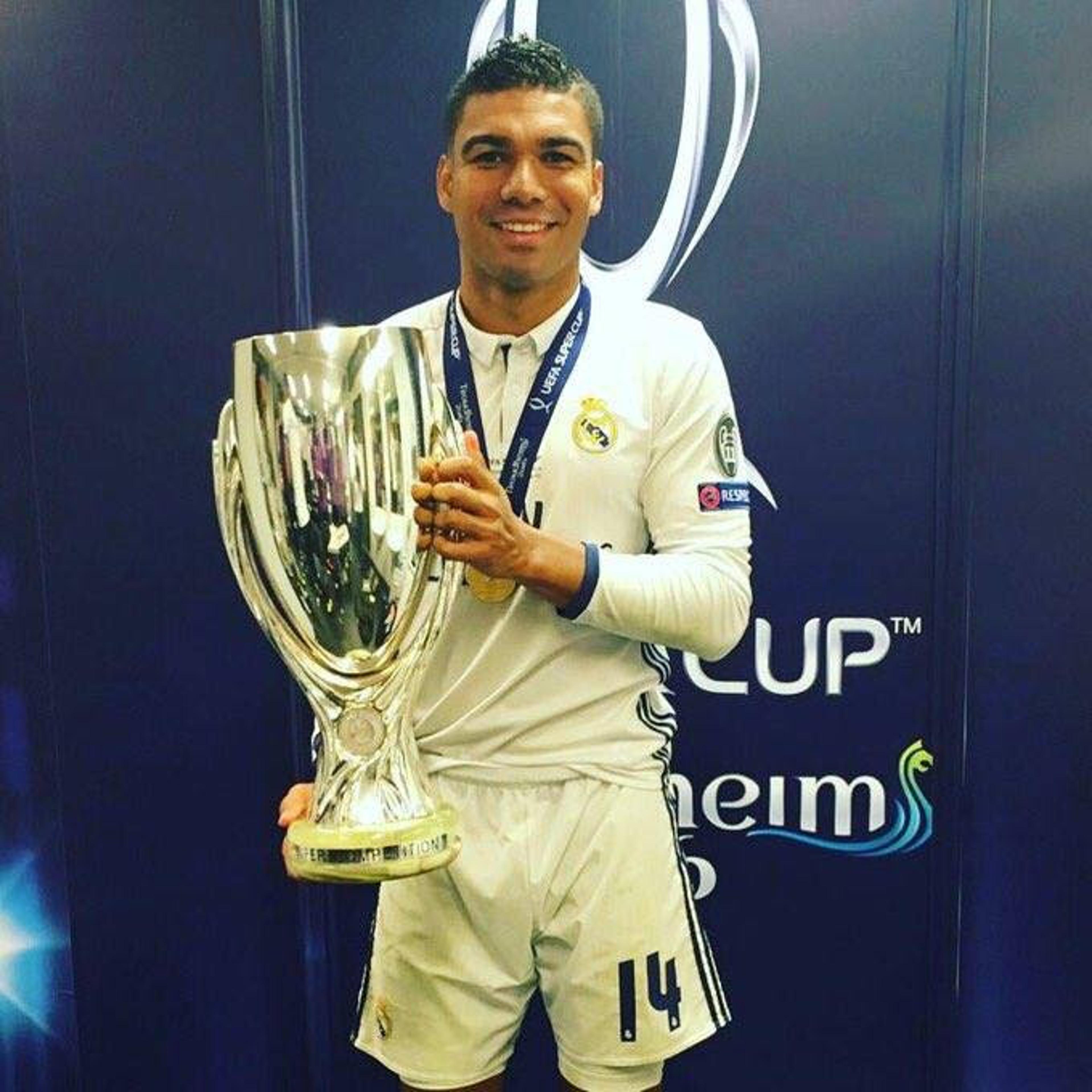 Clubes oferecem R$ 182 milhões por Casemiro e Real nem ouve propostas