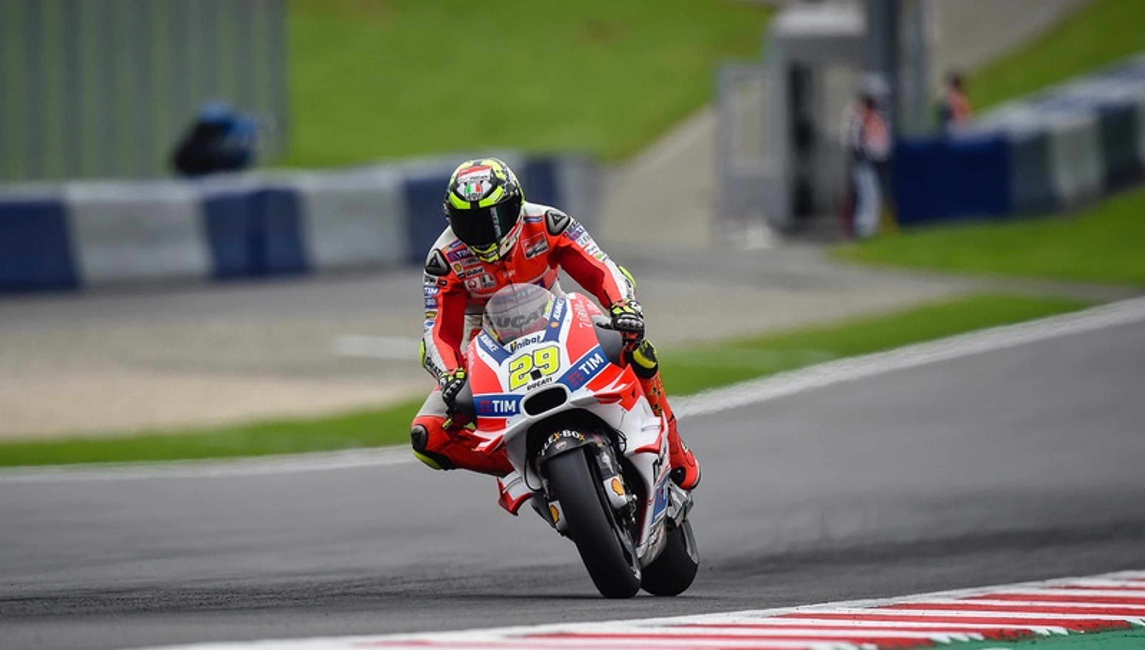 Iannone vence MotoGP na Áustria