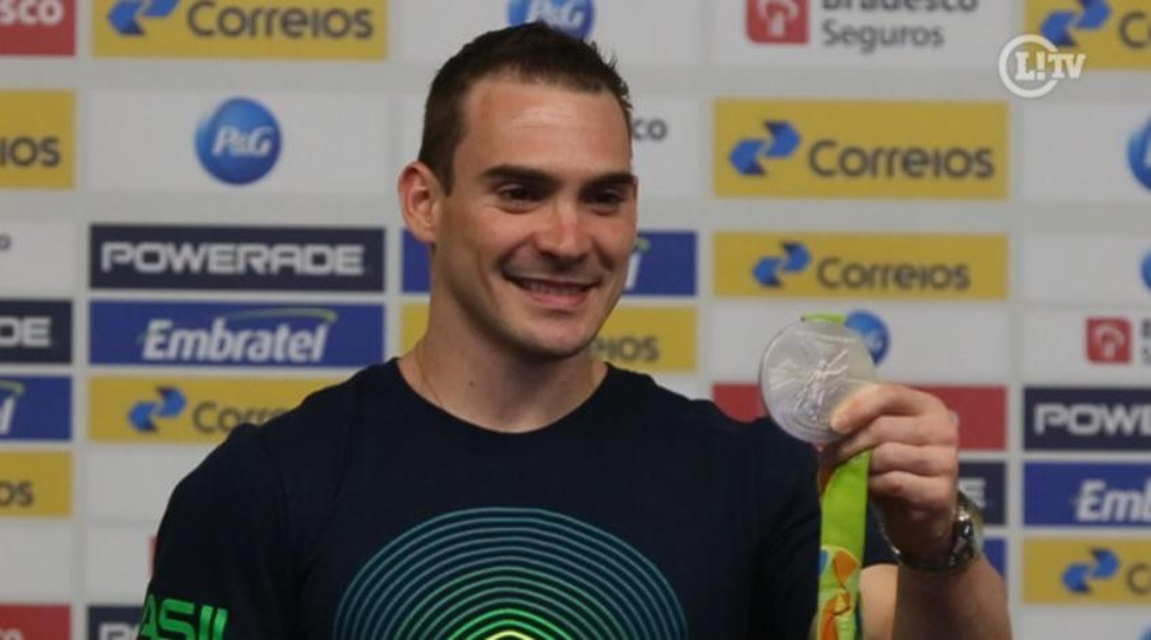 VÍDEO: Zanetti acredita que medalha vai alavancar ainda mais a ginástica no Brasil