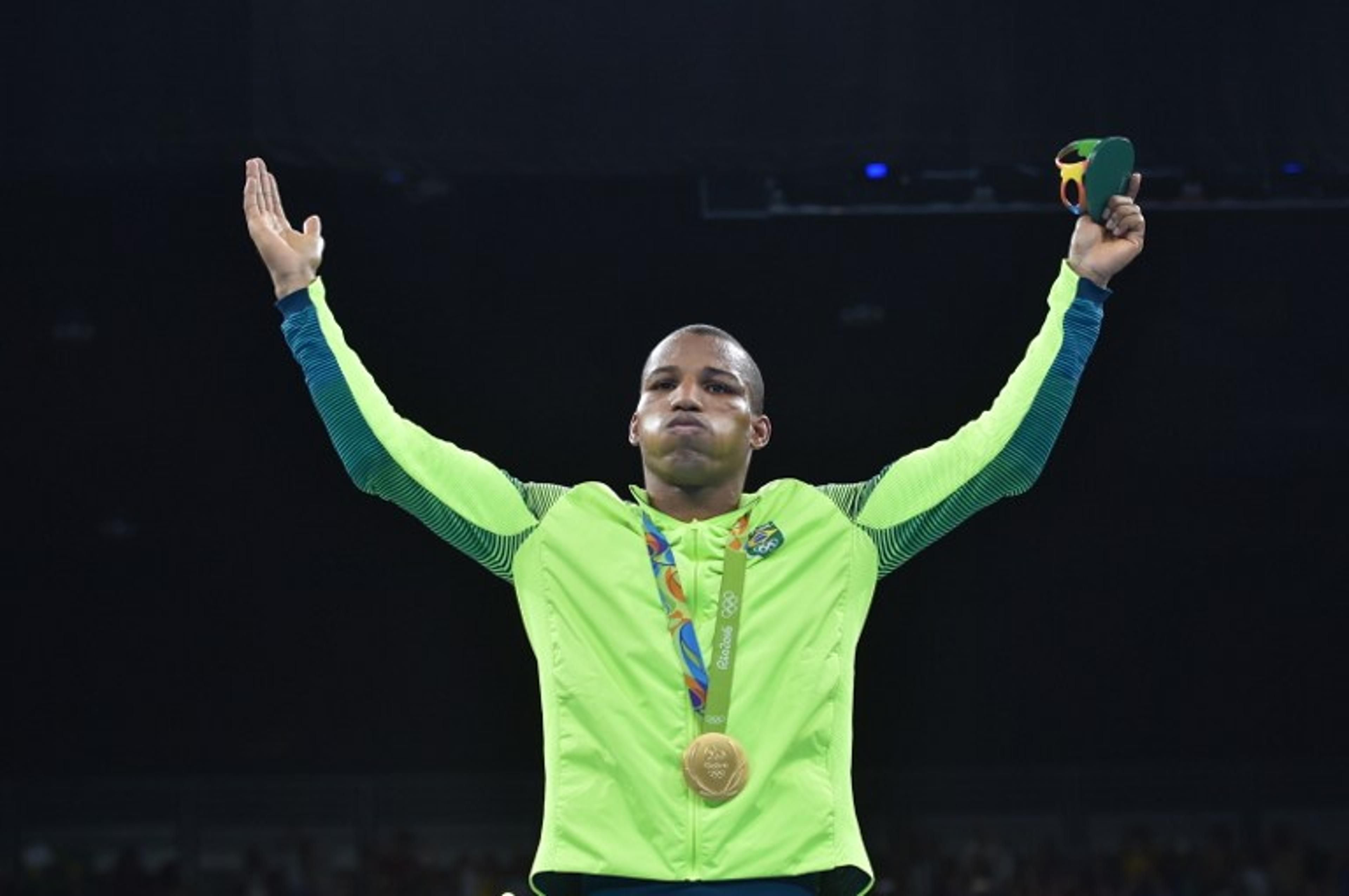 Crônica olímpica: ‘O boxe brasileiro merece a medalha de ouro de Robson’