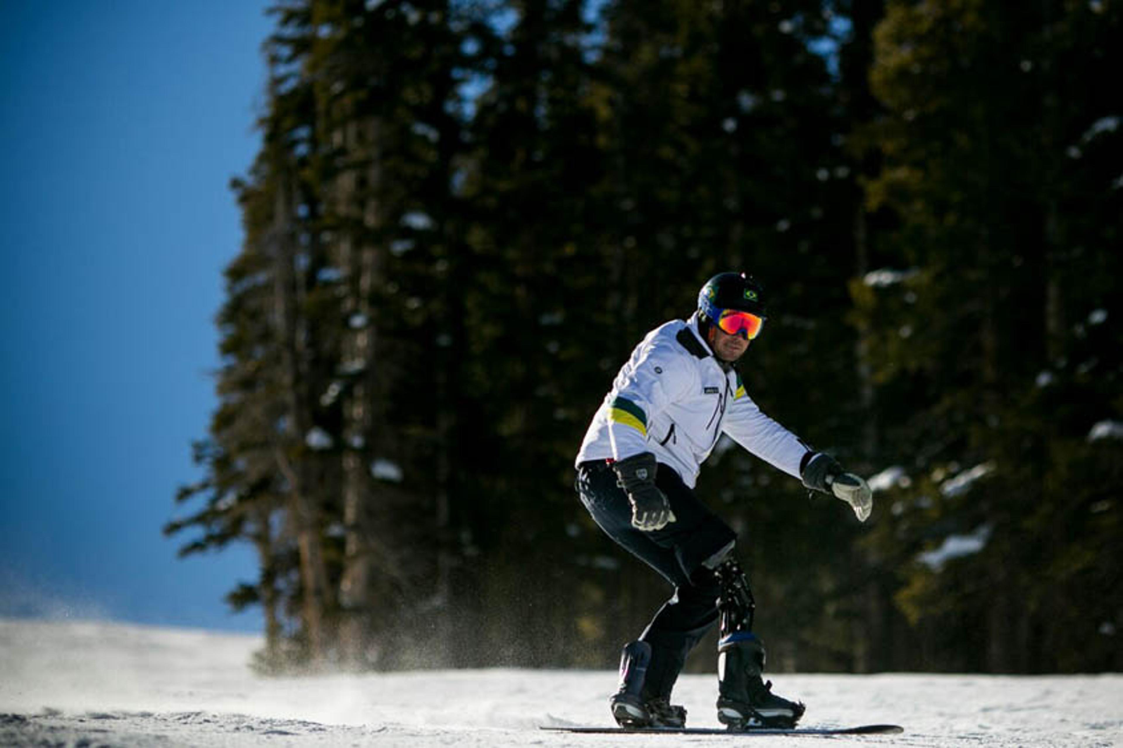 André Cintra conquista Brasileiro de snowboard adaptado