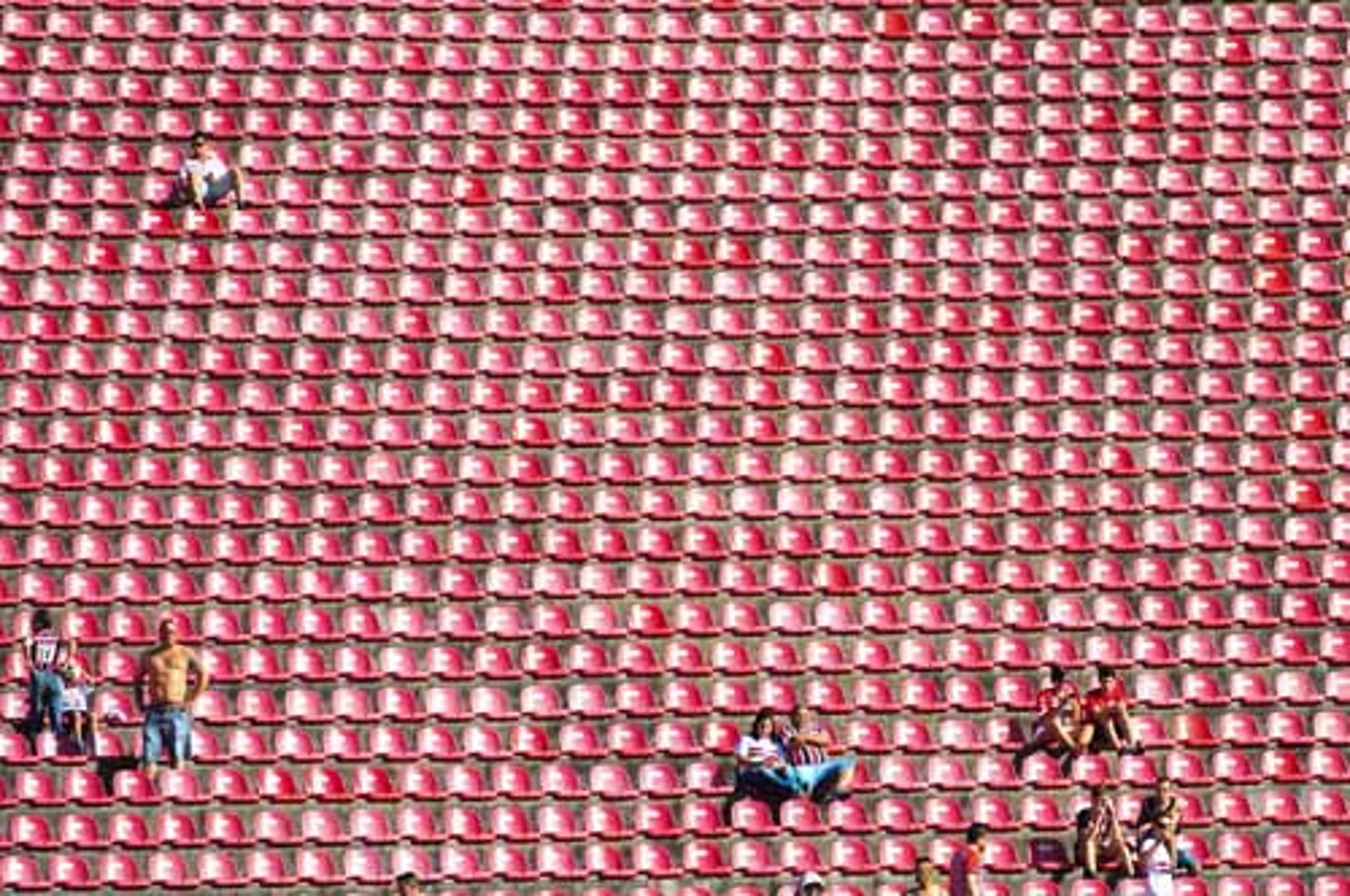 São Paulo faz campanha intensa, mas Morumbi tem só sete mil vendidos