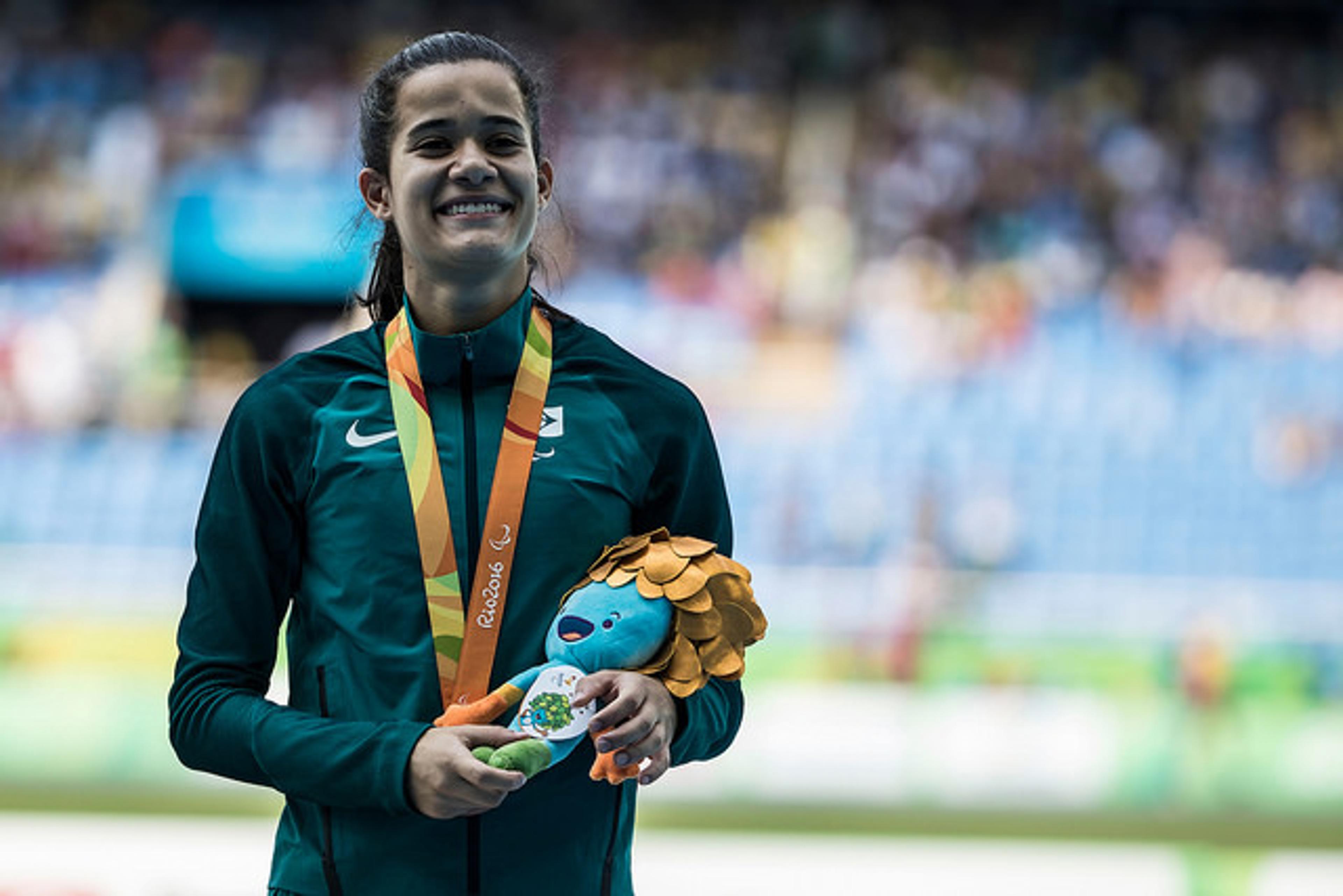 No sétimo dia, Brasil supera Jogos de 2012 em láureas; goalball vai à semis