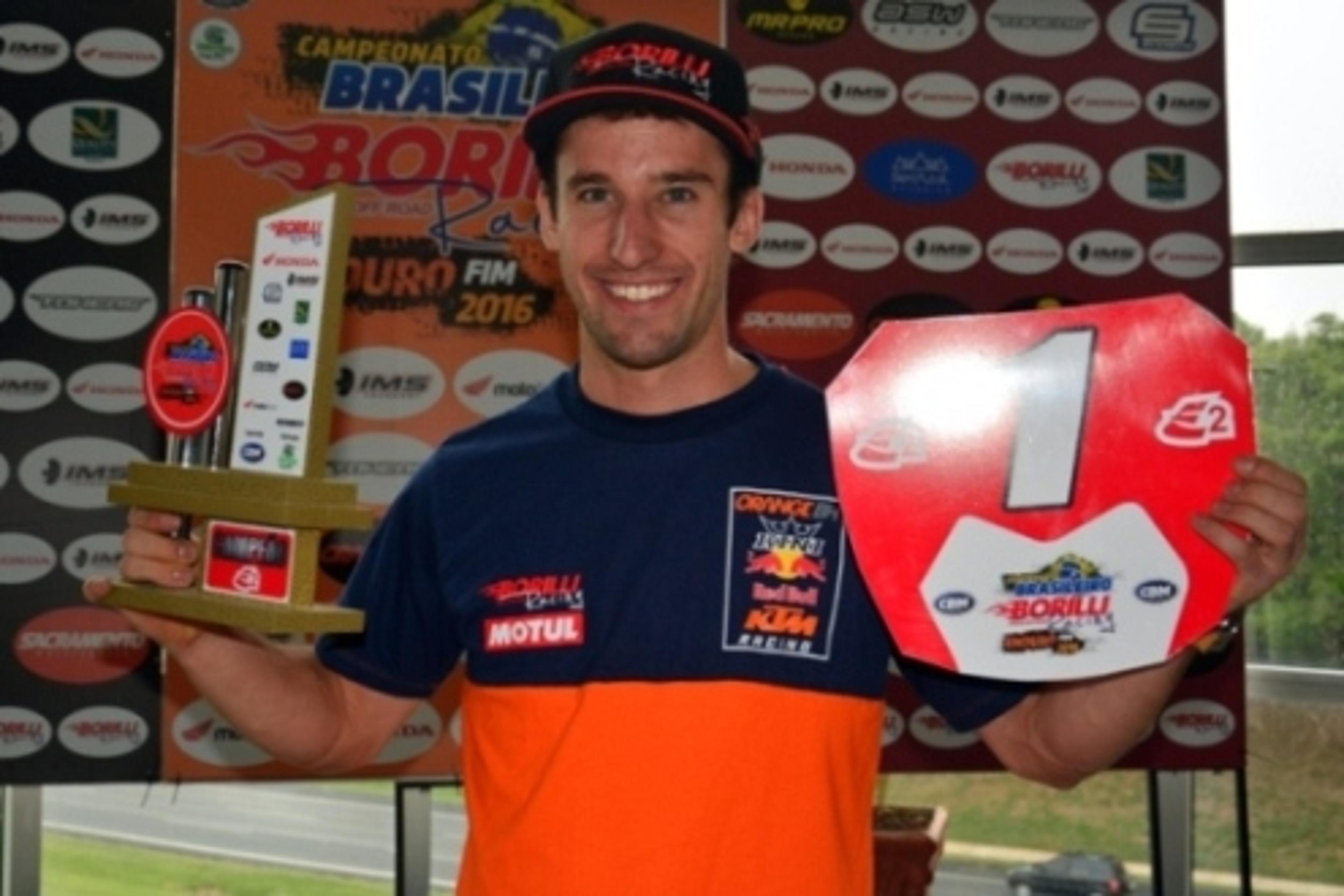 Ian Blythe é campeão brasileiro de Enduro FIM