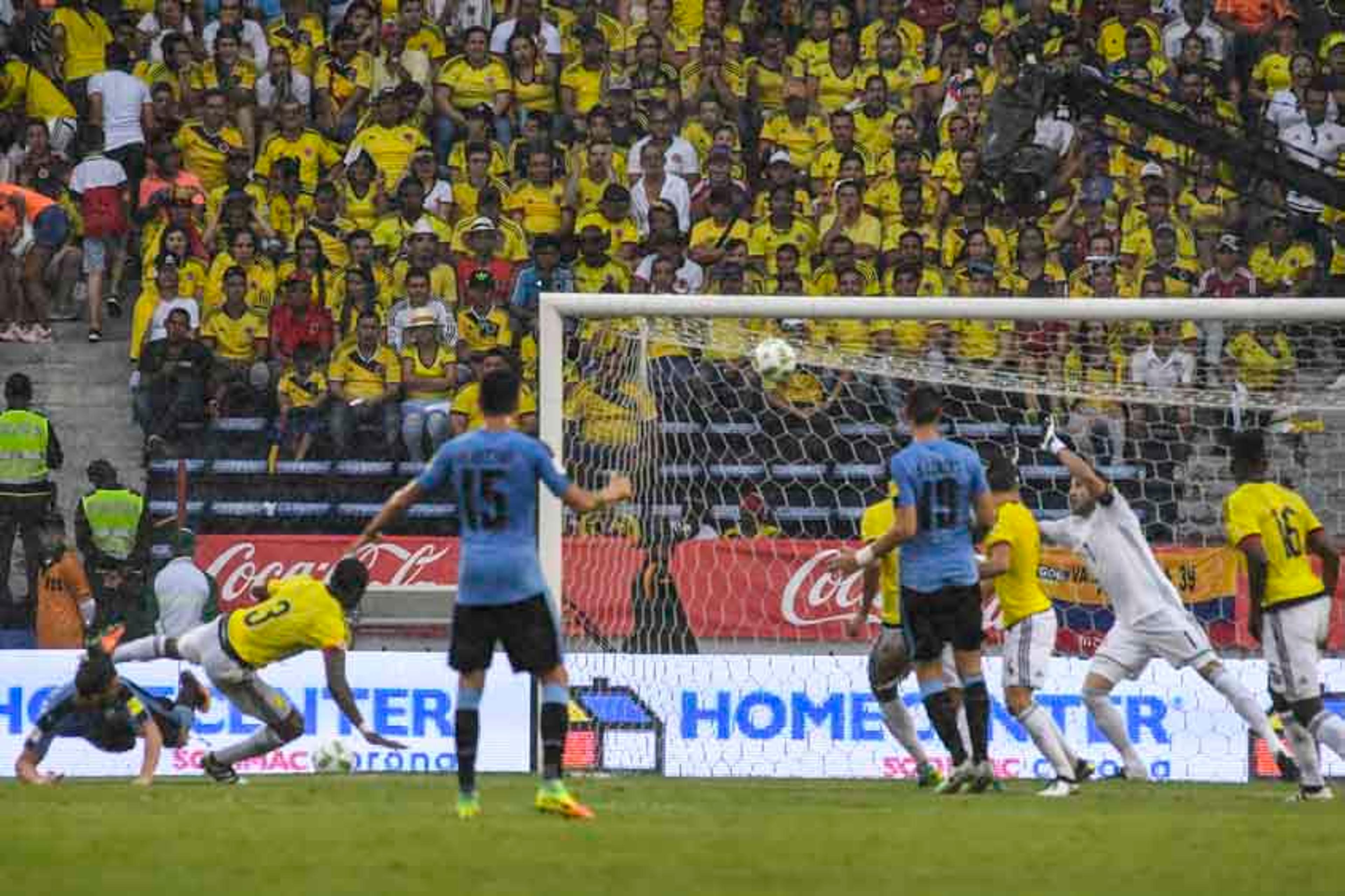 SIGA! Na liderança, Uruguai visita a Colômbia pelas eliminatórias