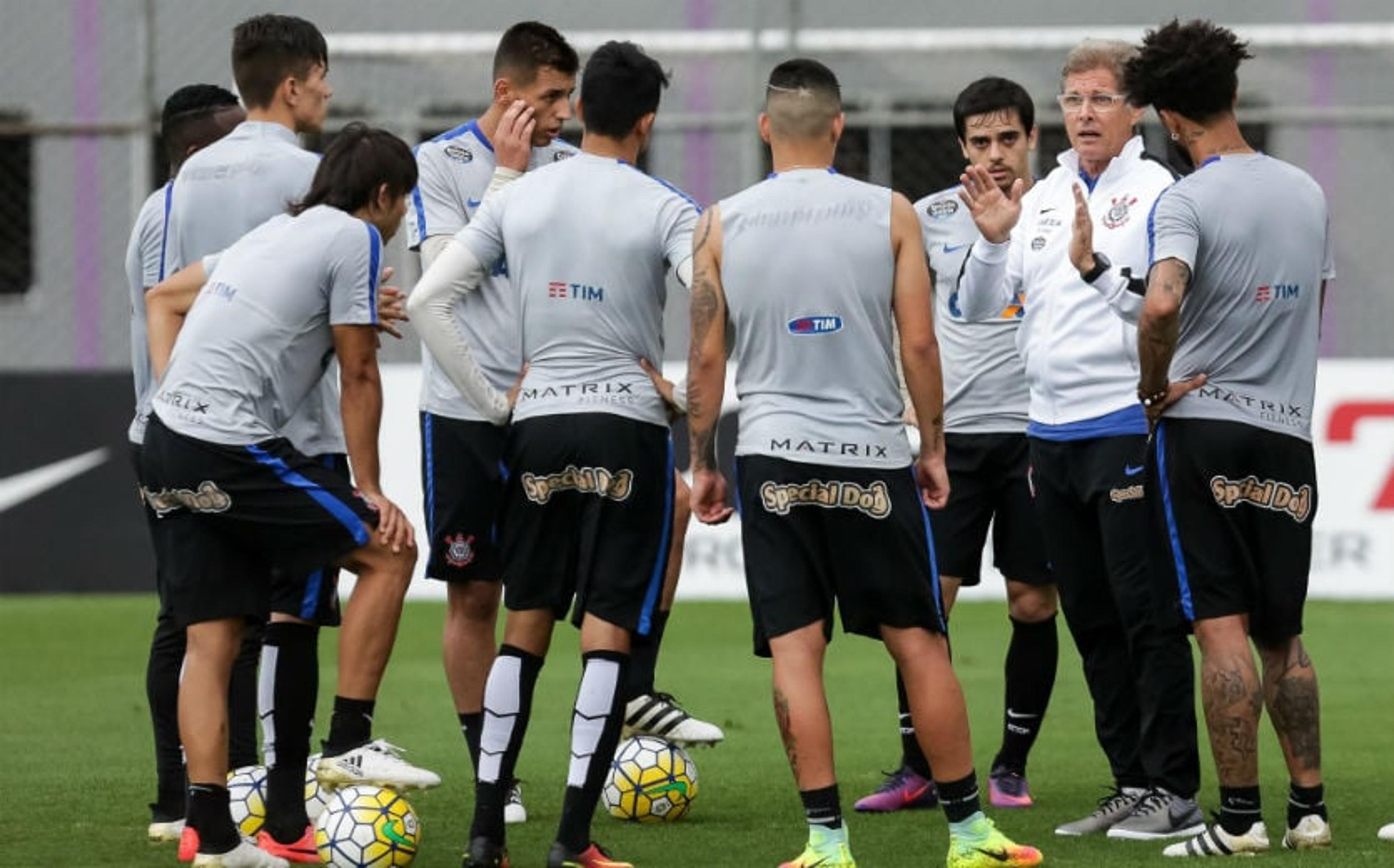 AO VIVO! Oswaldo define goleiro e arma o Corinthians para duelo contra o América-MG