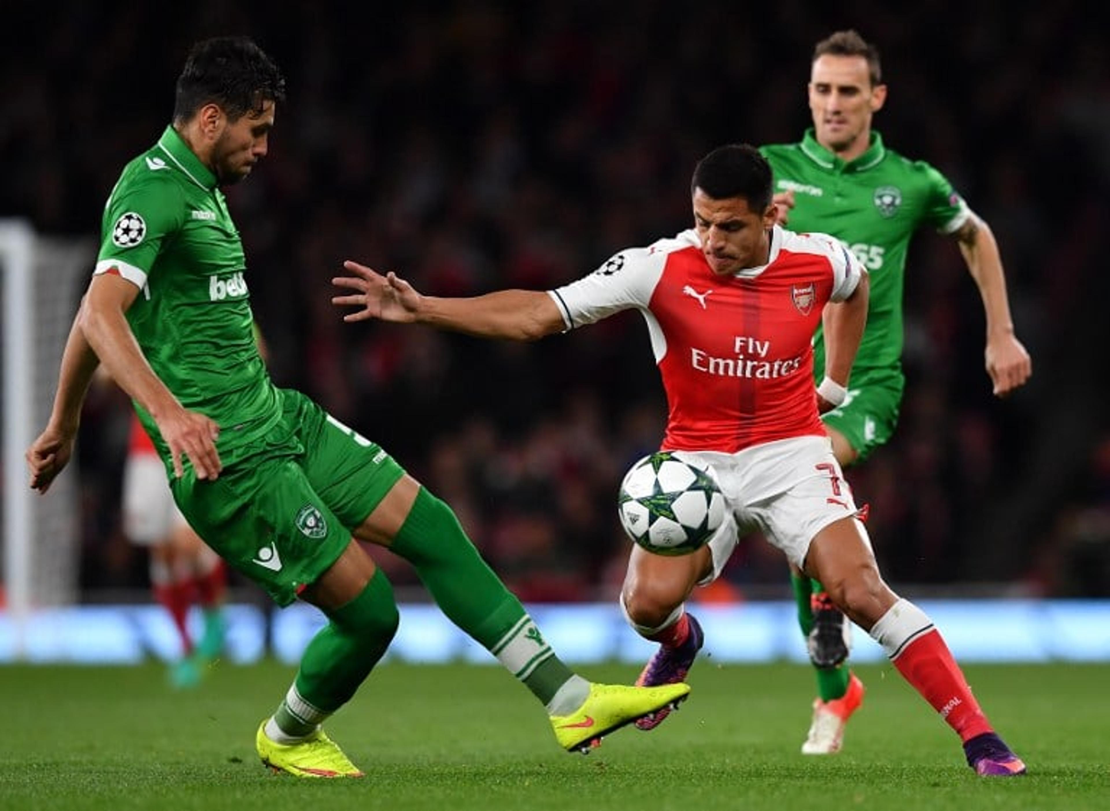 ACOMPANHE! Arsenal encara o Ludogorets no Emirates Stadium