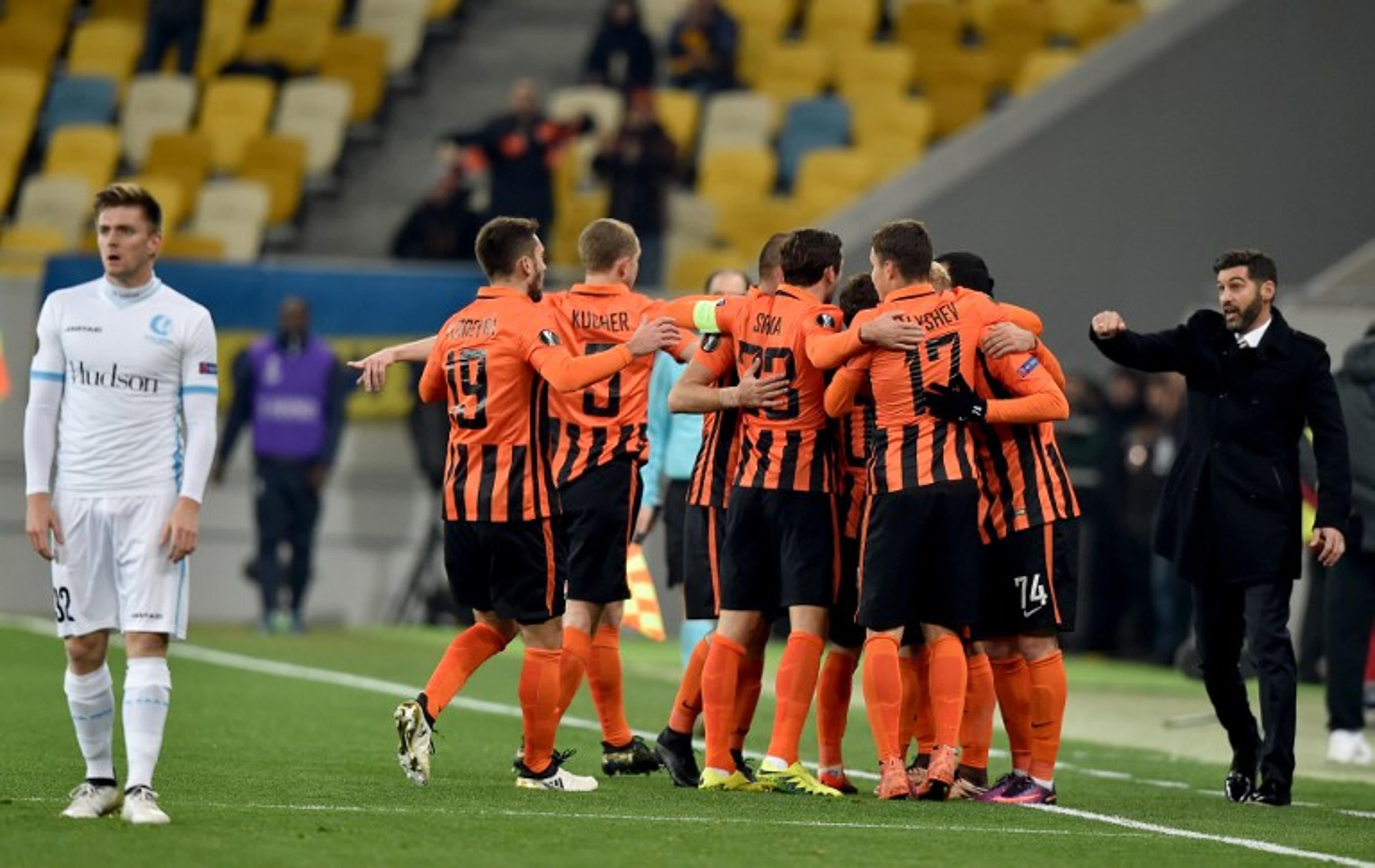 Com gols brasileiros, Shakhtar goleia o Gent e segue 100% na Liga Europa