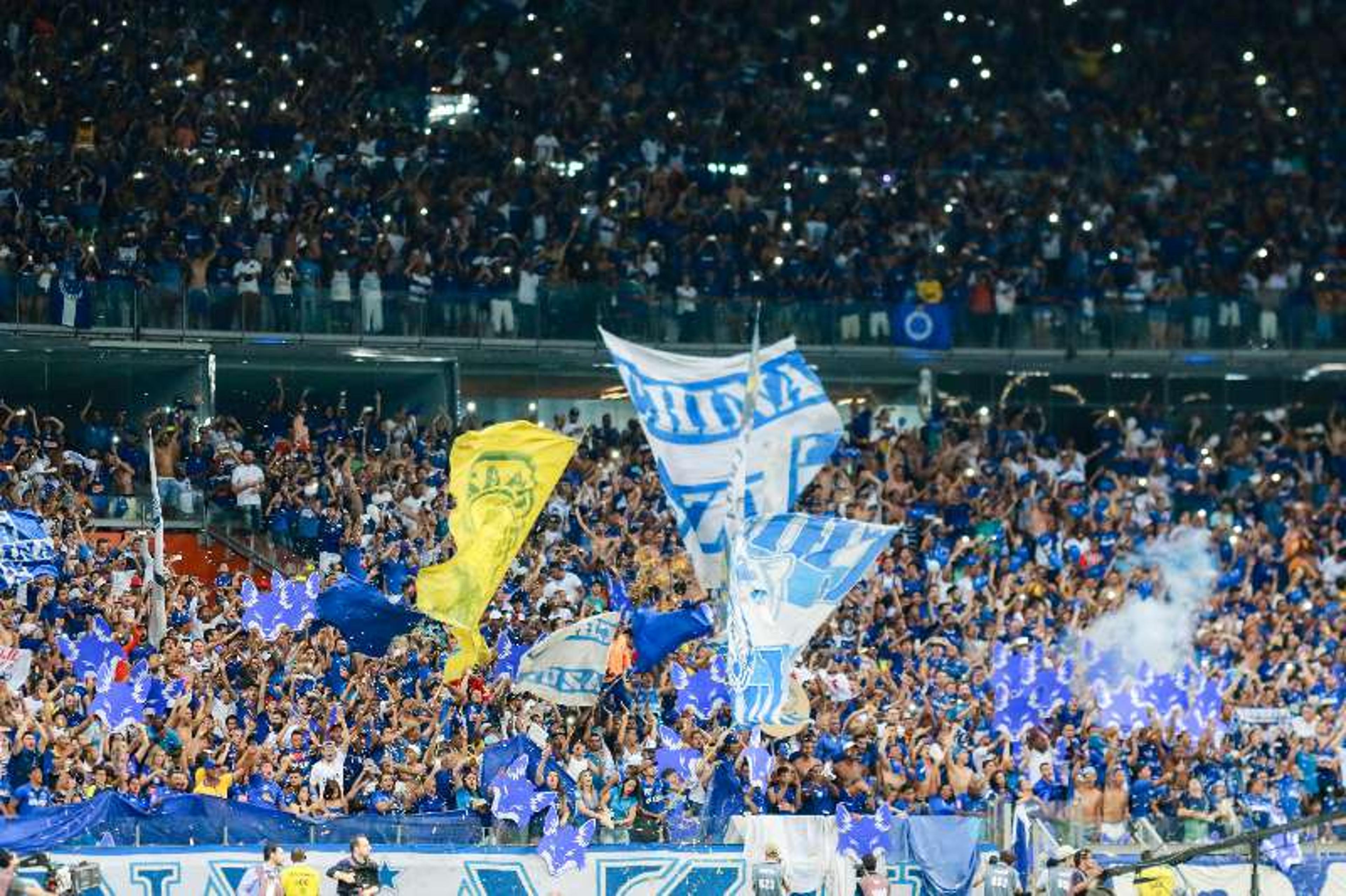 Cruzeiro planeja ter 100 mil sócios até 2021, ano do centenário do clube