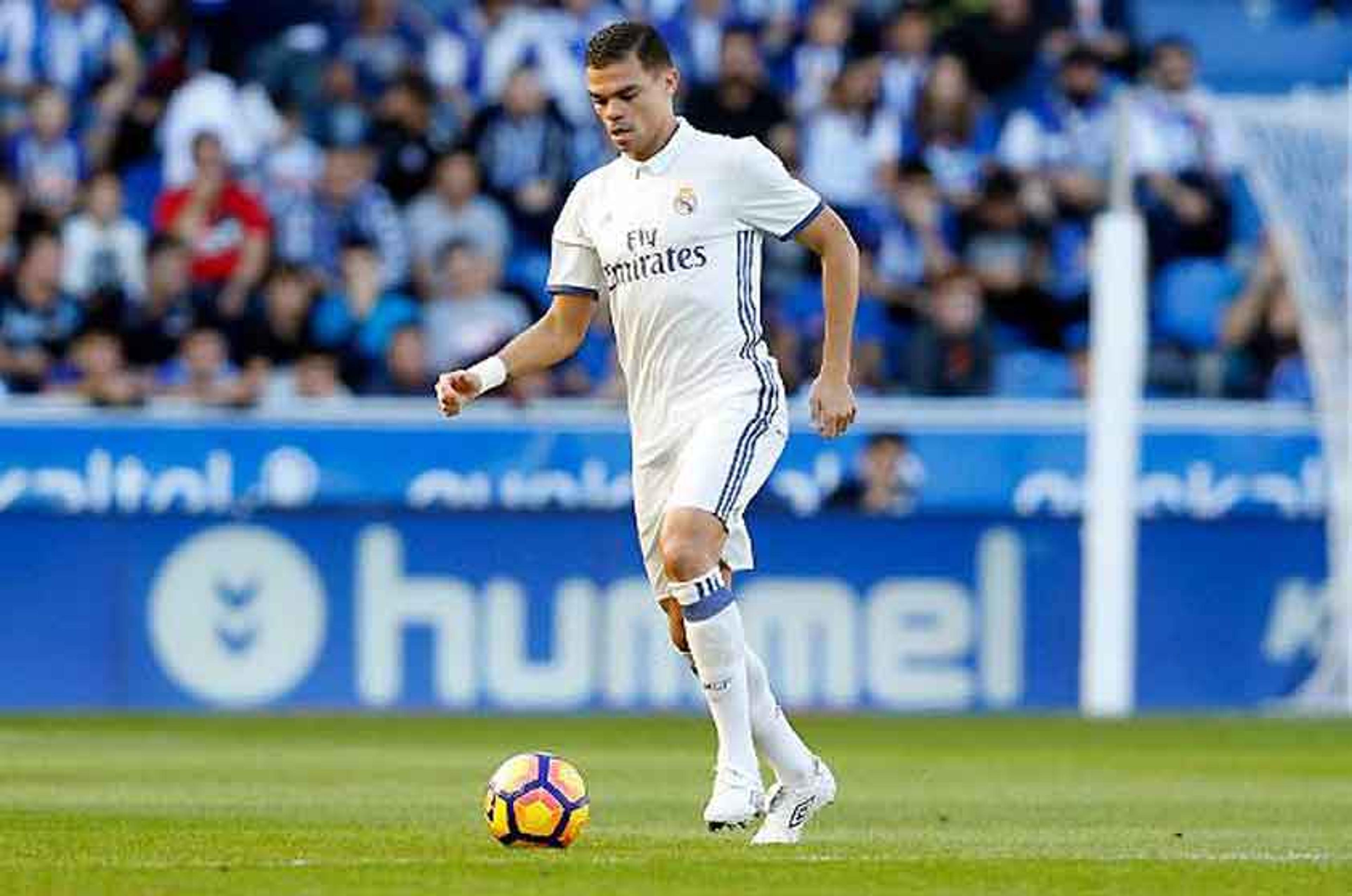 Real Madrid perde Pepe por quatro semanas e fica sem zaga titular